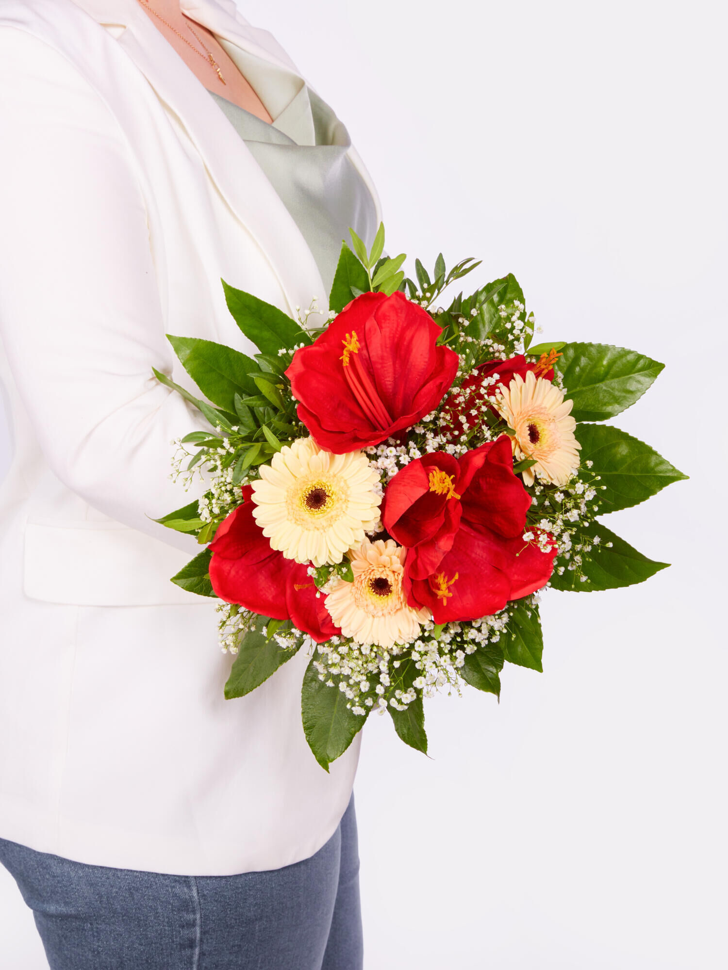 Strauß der Woche - Hauptblüte: Amaryllis, Germini - Hauptfarbe: Rot, Weiß
