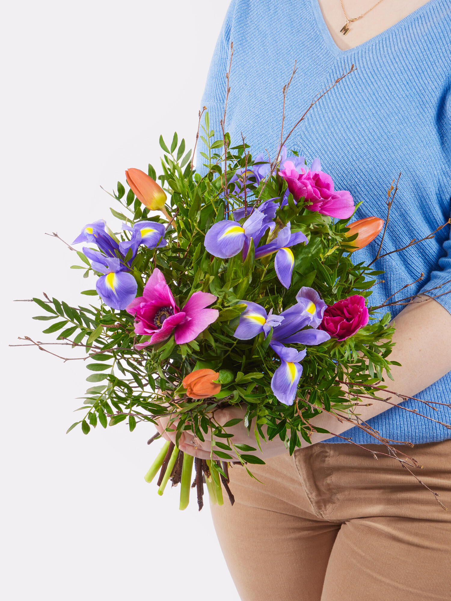 Strauß der Woche - Hauptblüte: Tulpen - Hauptfarbe: Blau, Orange, Pink