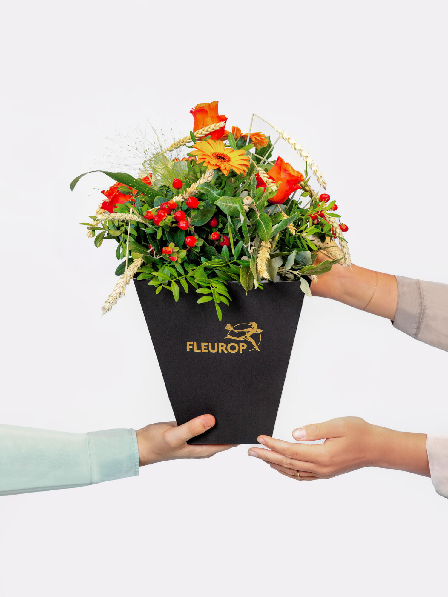 Late Summer Evening - Main Colors: ORANGE, RED - Main Flowers: GERBERA, ROSES