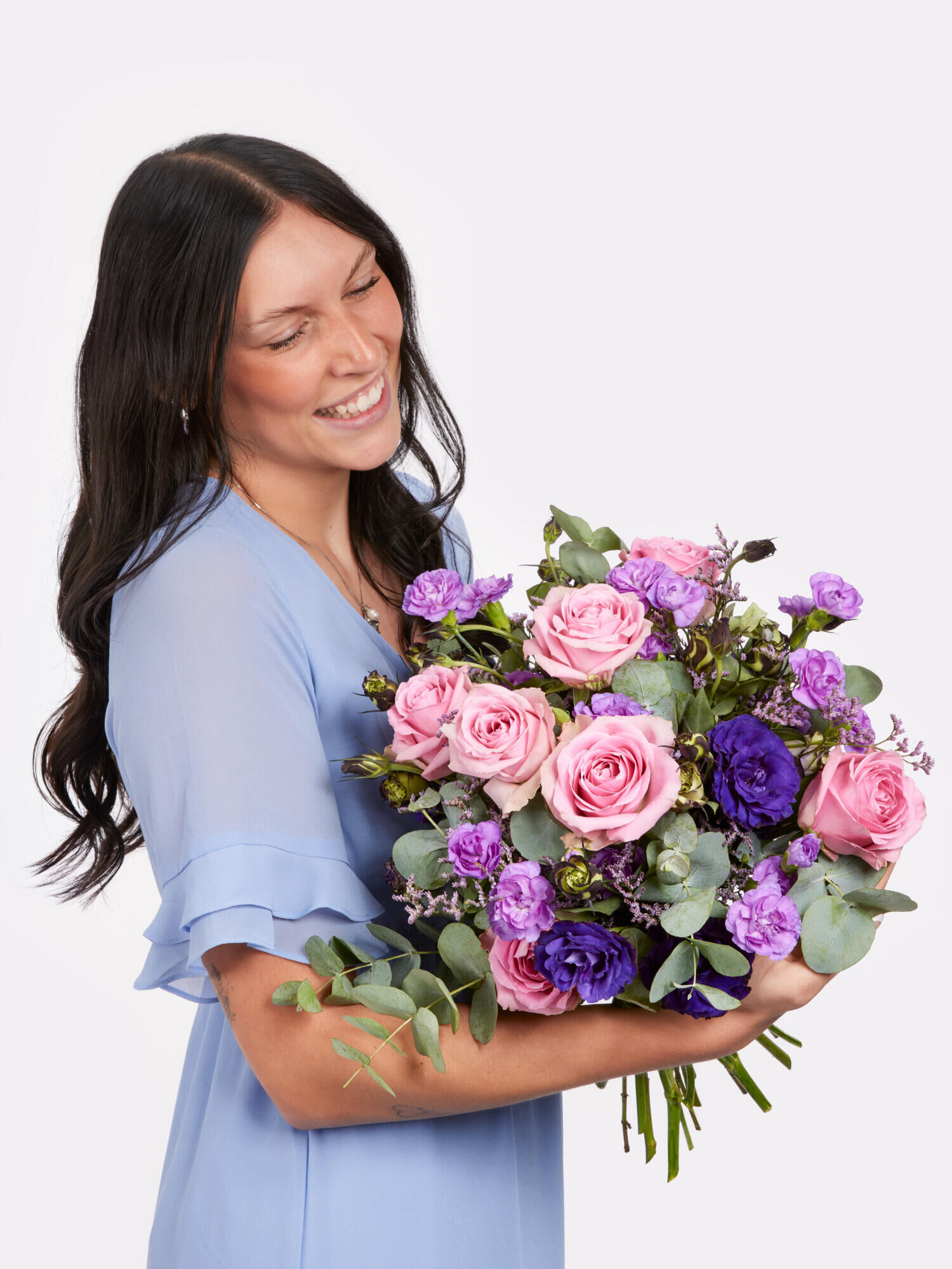 Miss You - Hauptblüte: Eustoma, Nelken, Rosen - Hauptfarbe: Rosa, Violett