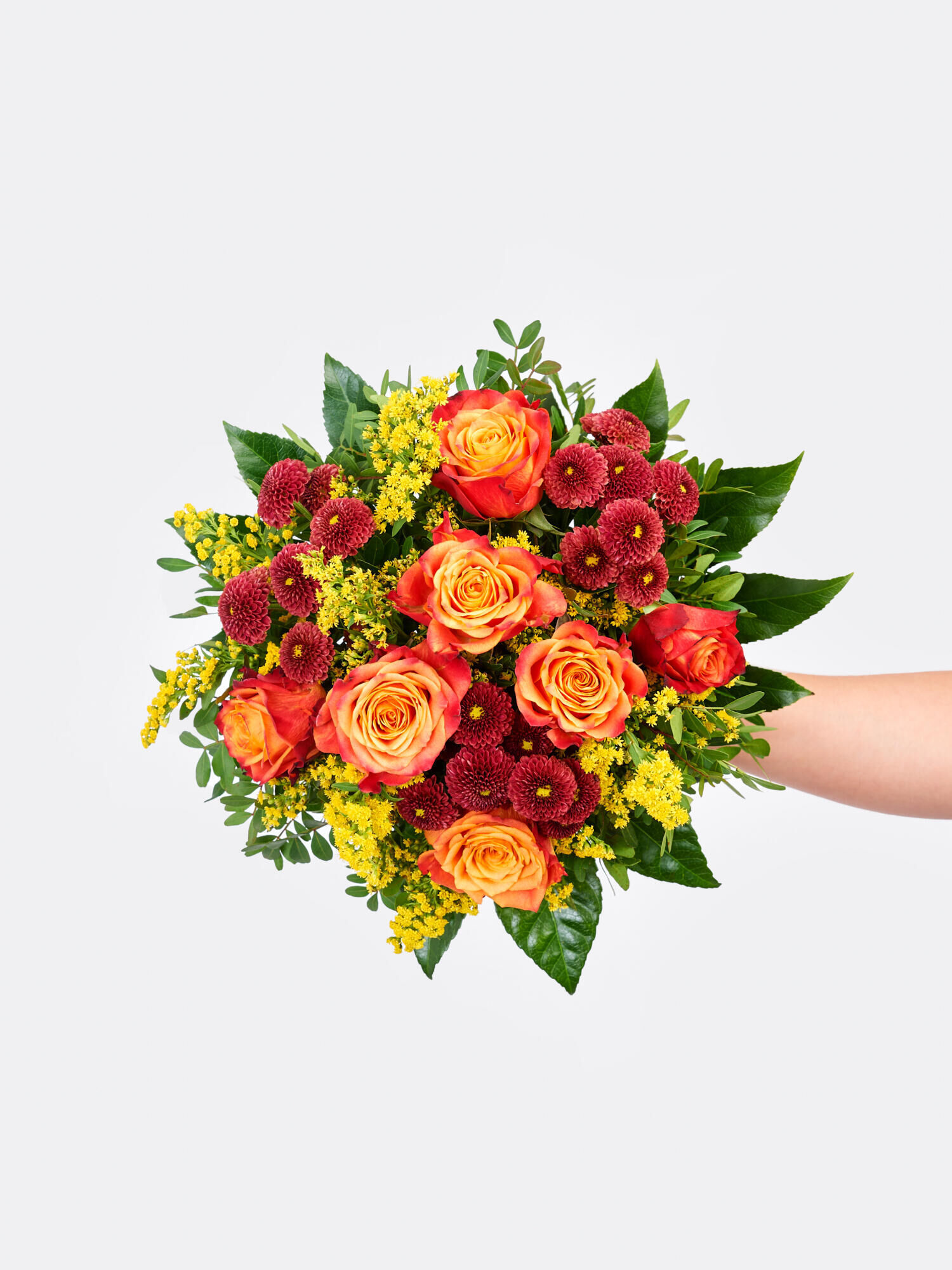 Strauß der Woche - Hauptblüte: Chrysanthemen, Rosen - Hauptfarbe: Gelb, Orange, Rot