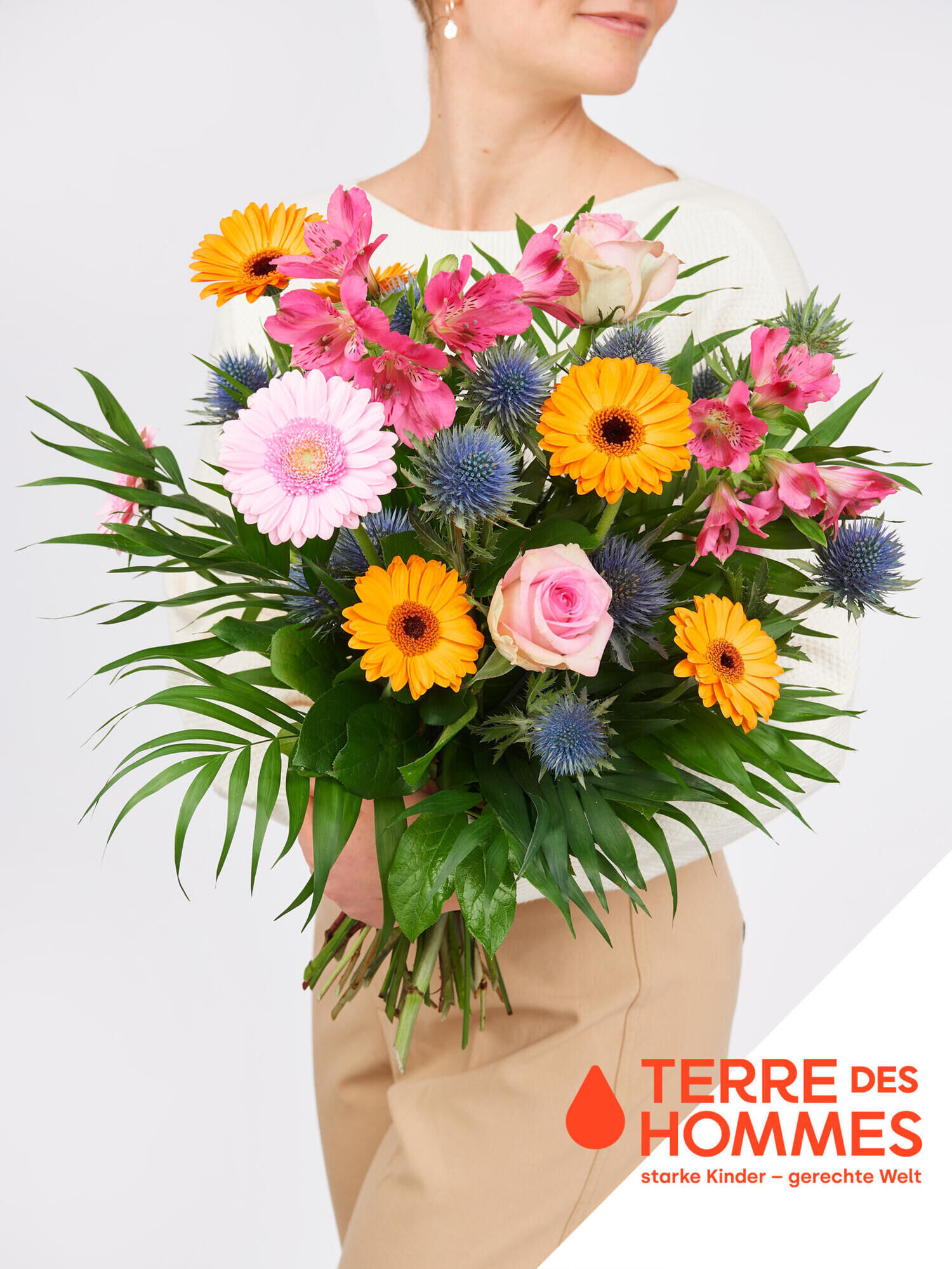 Charity Strauß - Hauptblüte: Alstromerien, Germini, Rosen - Hauptfarbe: Blau, Orange, Pink, Rosa