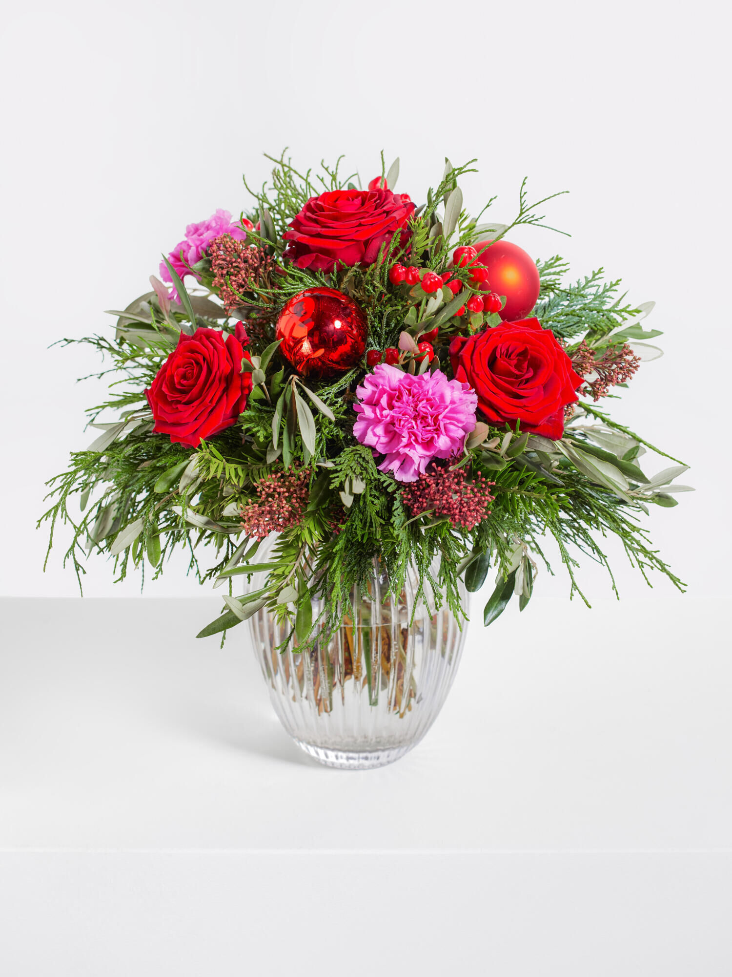 Süße Träume - Hauptblüte: Nelken, Rosen - Hauptfarbe: Pink, Rot