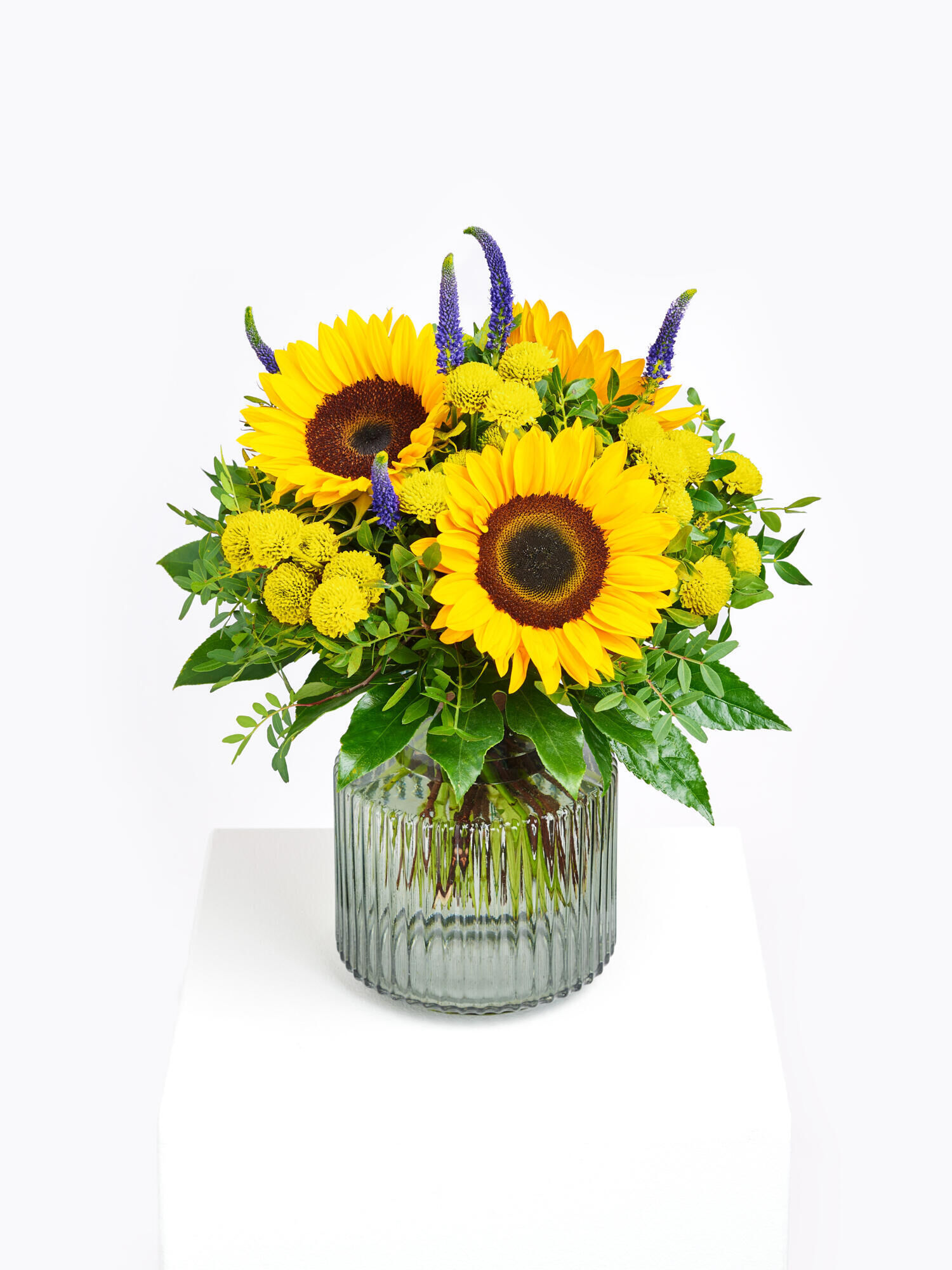 Strauß der Woche - Hauptblüte: Chrysanthemen, Sonnenblumen - Hauptfarbe: Gelb