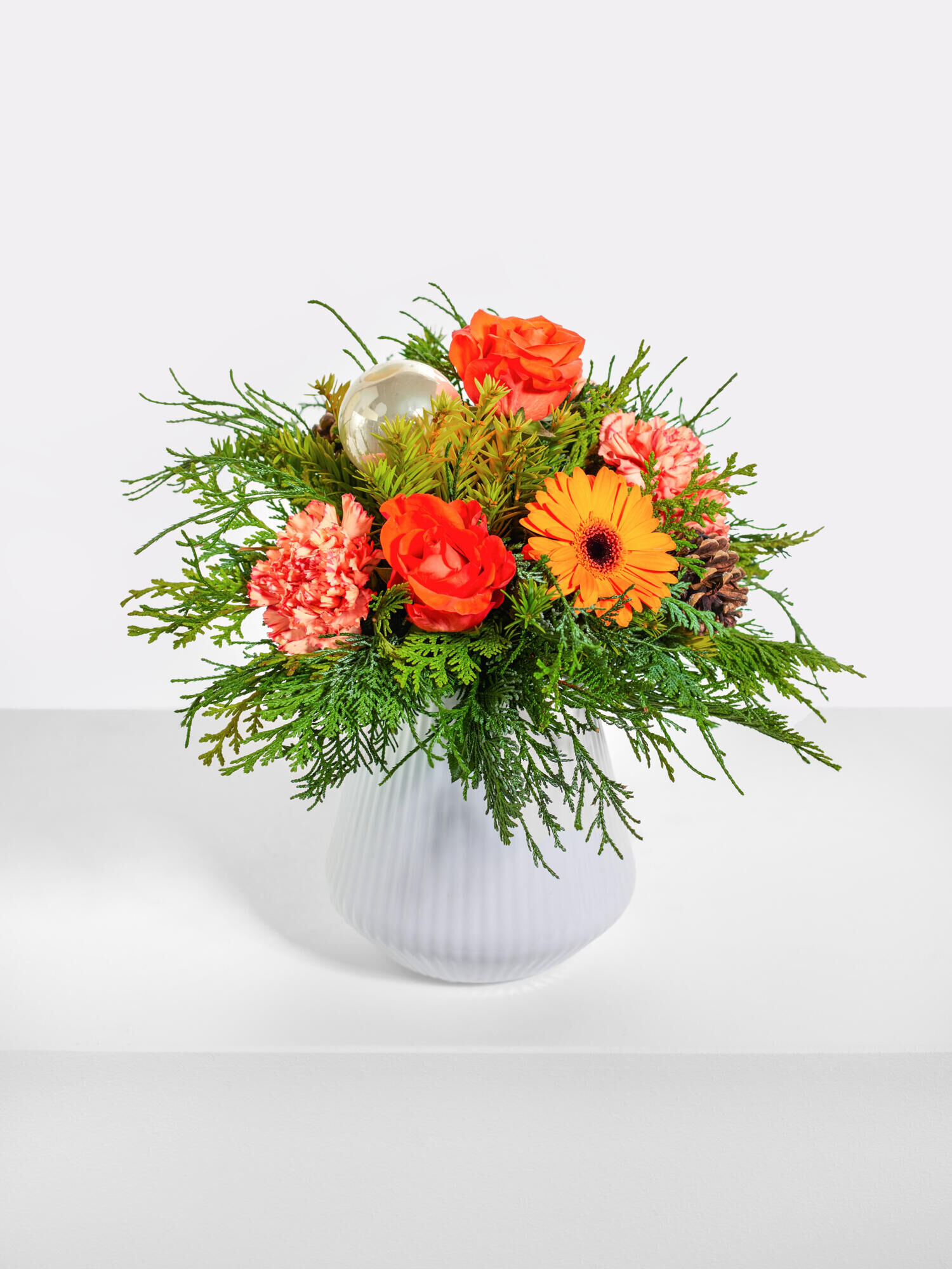 Hüttenzauber - Hauptblüte: Germini, Nelken, Rosen - Hauptfarbe: Apricot, Orange