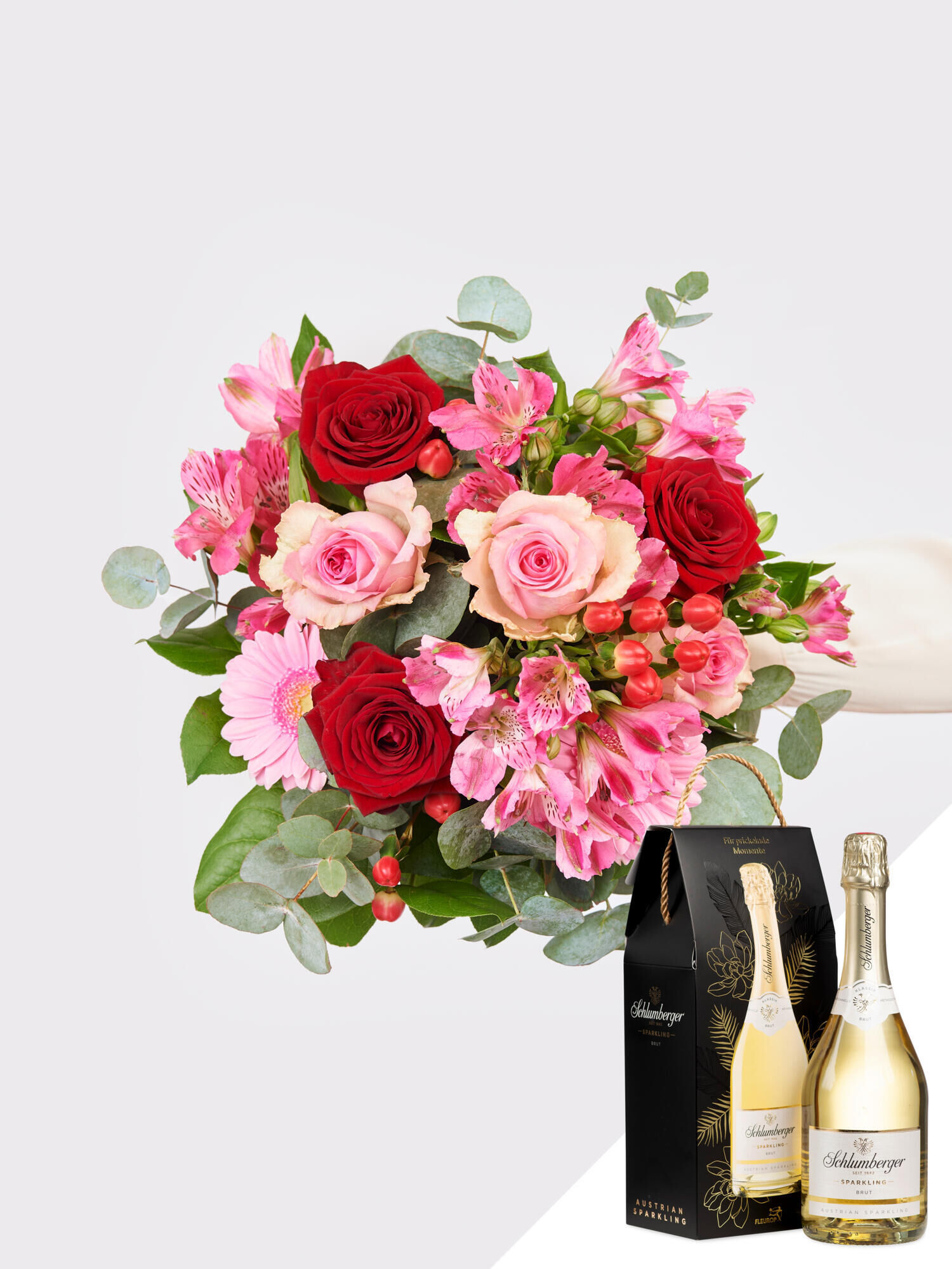 Herzliches Kompliment mit Schlumberger Sekt - Hauptblüte: Alstromerien, Germini, Rosen - Hauptfarbe: Pink, Rosa, Rot