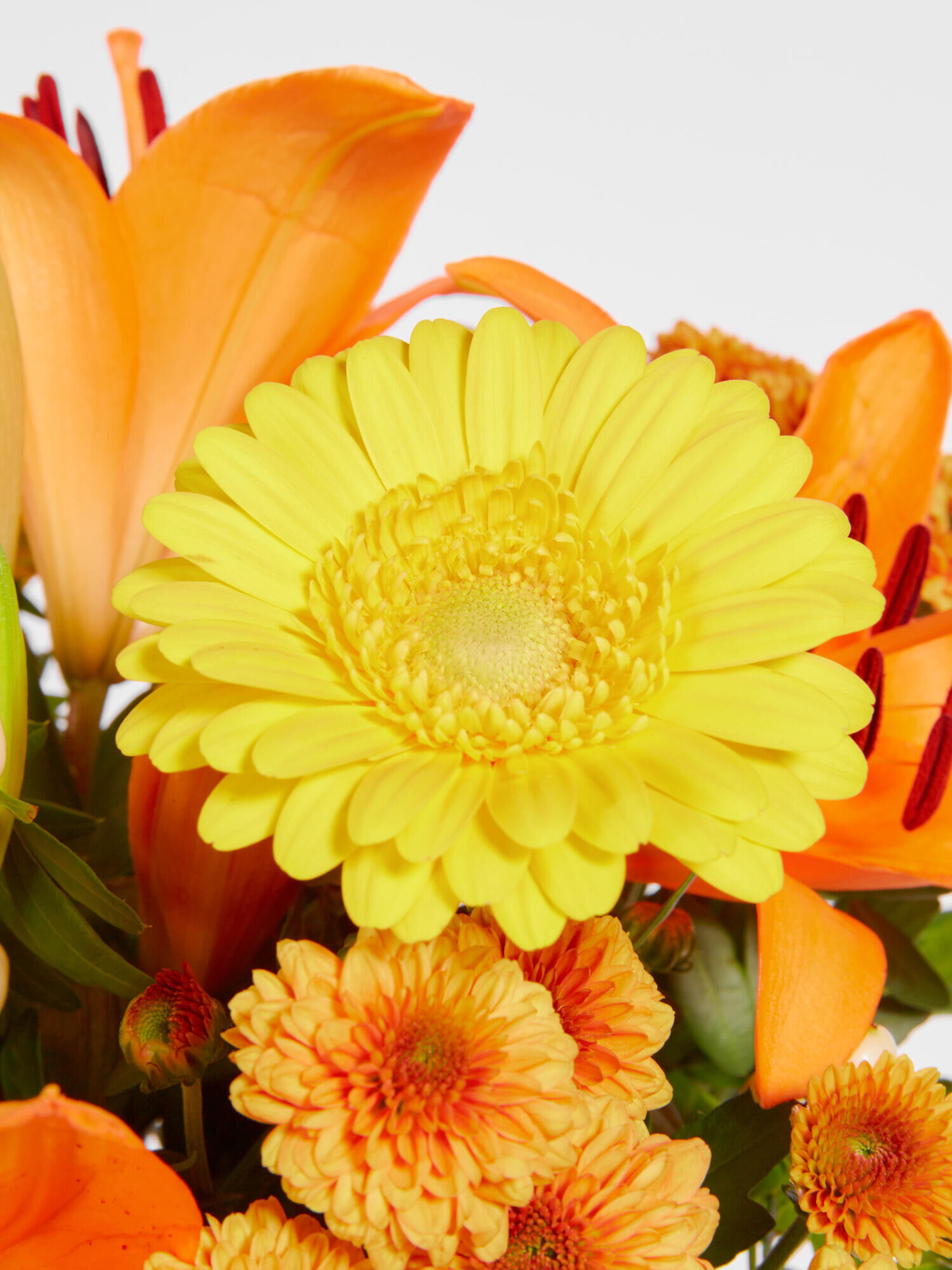 Strauß der Woche - Hauptblüte: Germini, Lilien - Hauptfarbe: Bunt, Gelb, Orange