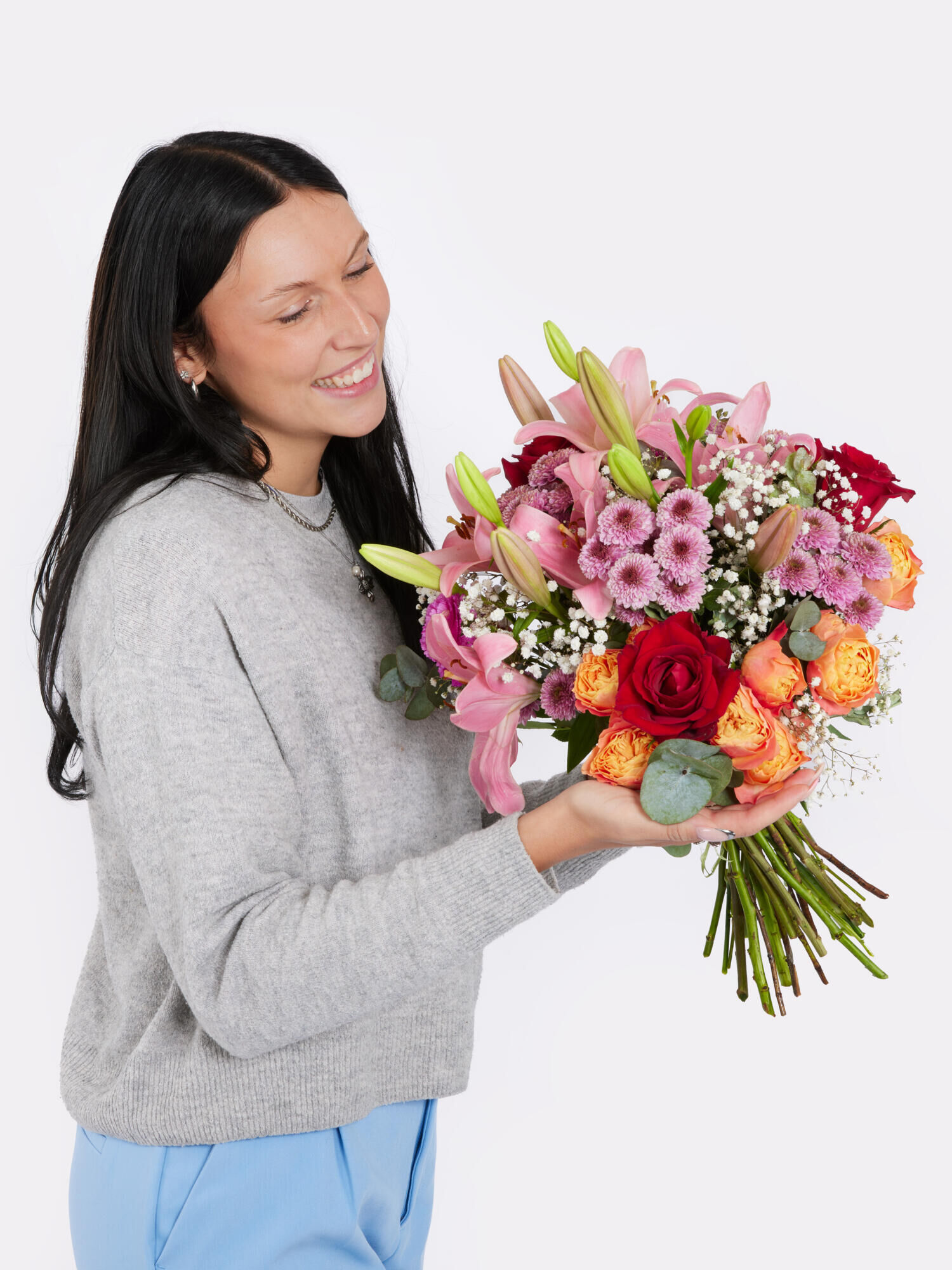 Charisma - Hauptblüte: Lilien, Nelken, Rosen - Hauptfarbe: Orange, Pink, Rosa, Rot