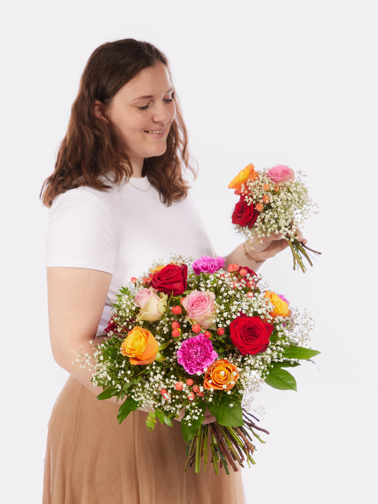 Mutter‑Kind‑Strauß - Hauptblüte: Nelken, Rosen - Hauptfarbe: Bunt