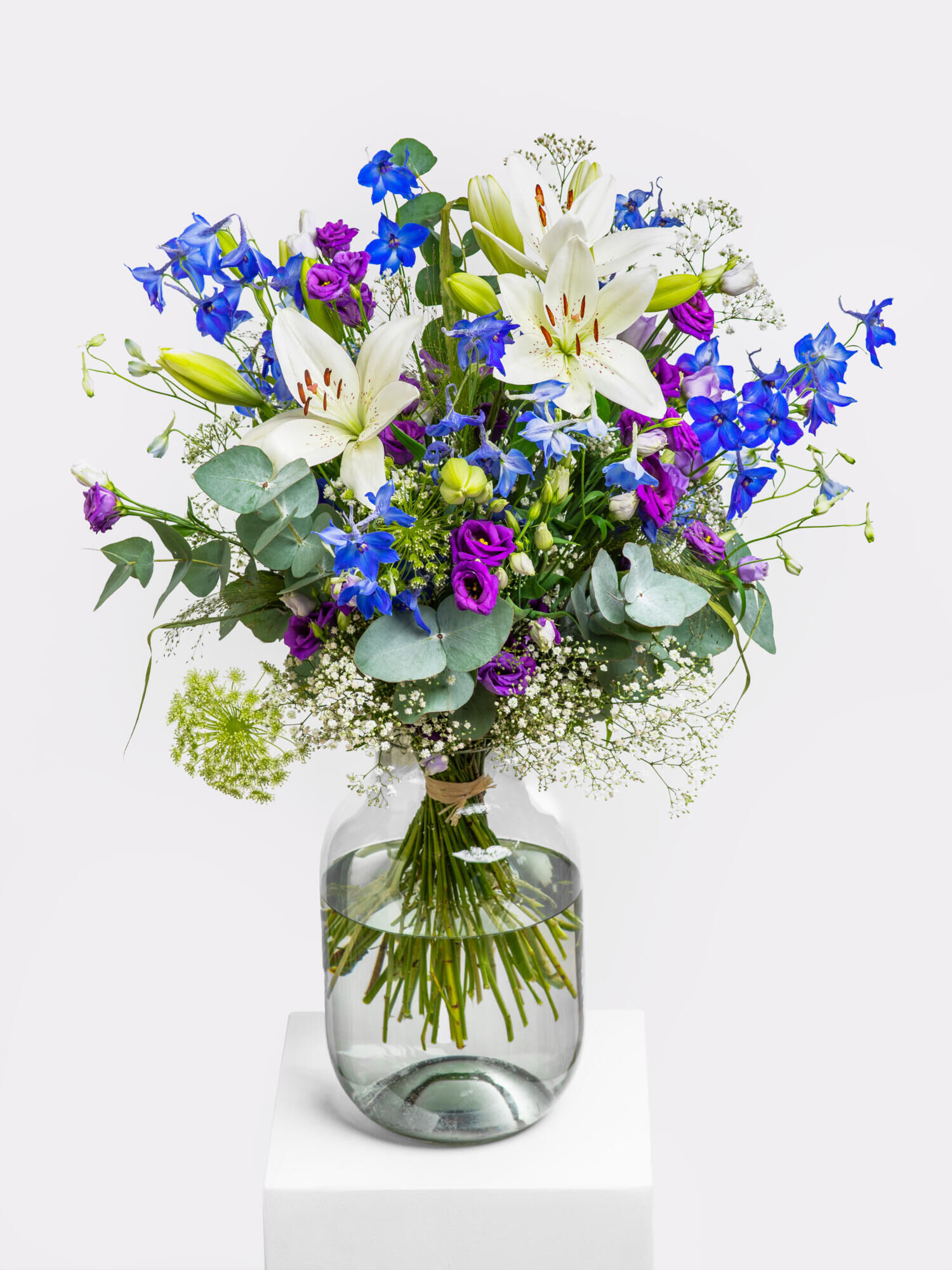 Little Wonder - Main Colors: BLUE, PURPLE, WHITE - Main Flowers: EUSTOMA, LILIES