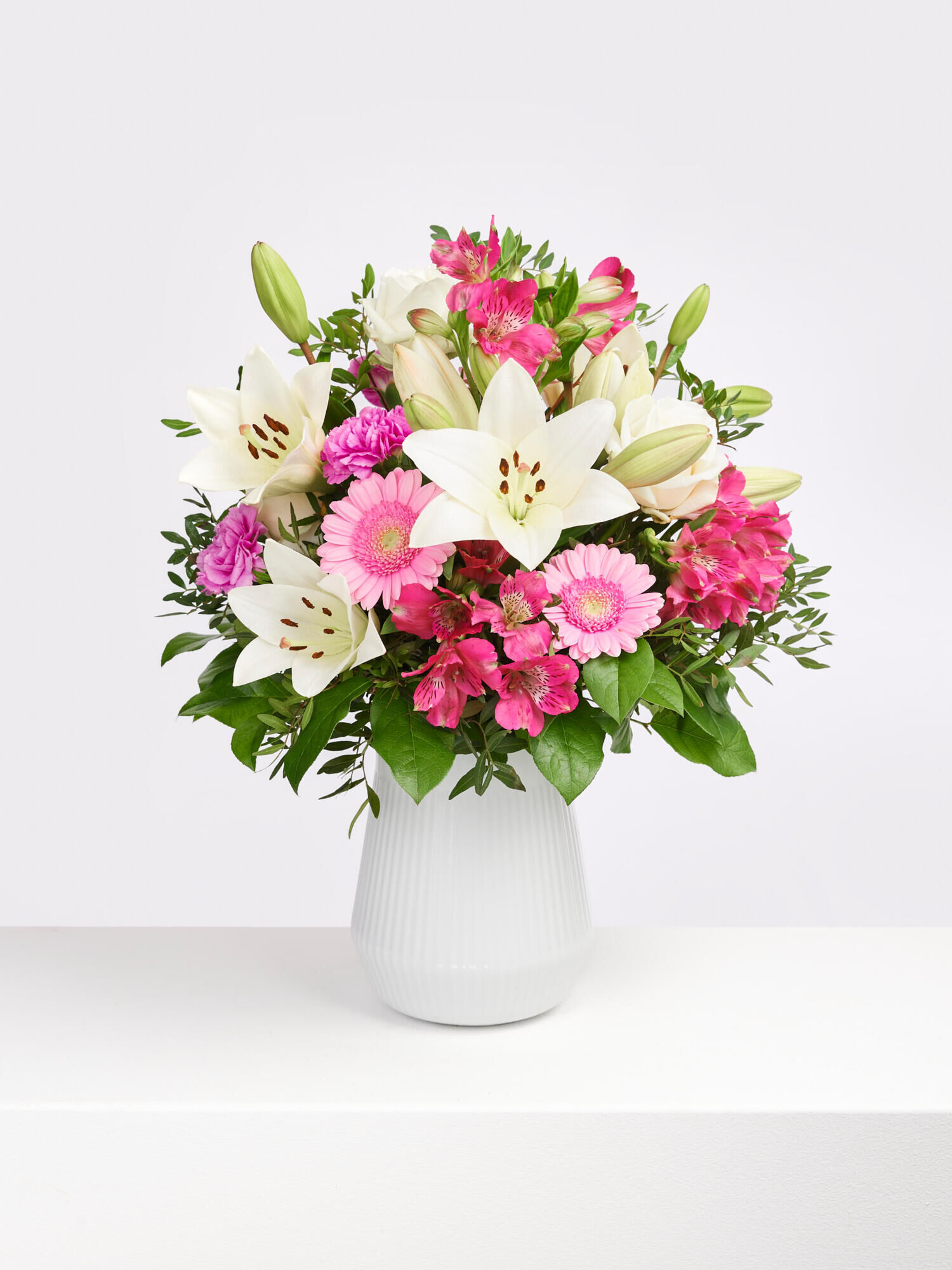 Full of Joy - Main Colors: PINK, ROSE, WHITE - Main Flowers: ALSTROEMERIA, GERBERA, LILIES, ROSES