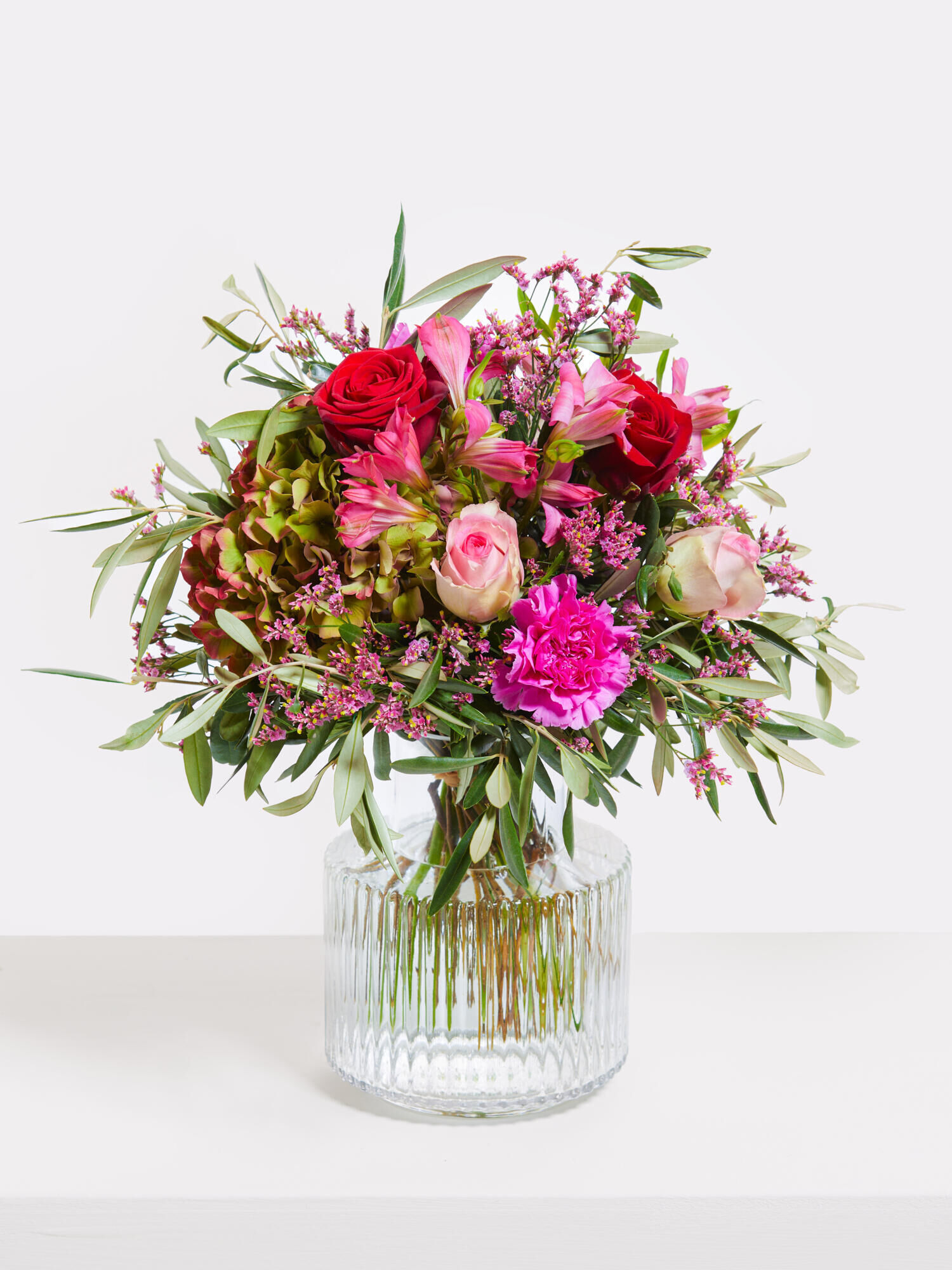 Blütenwunder - Hauptblüte: Alstromerien, Hortensien, Nelken, Rosen - Hauptfarbe: Pink, Rosa, Rot