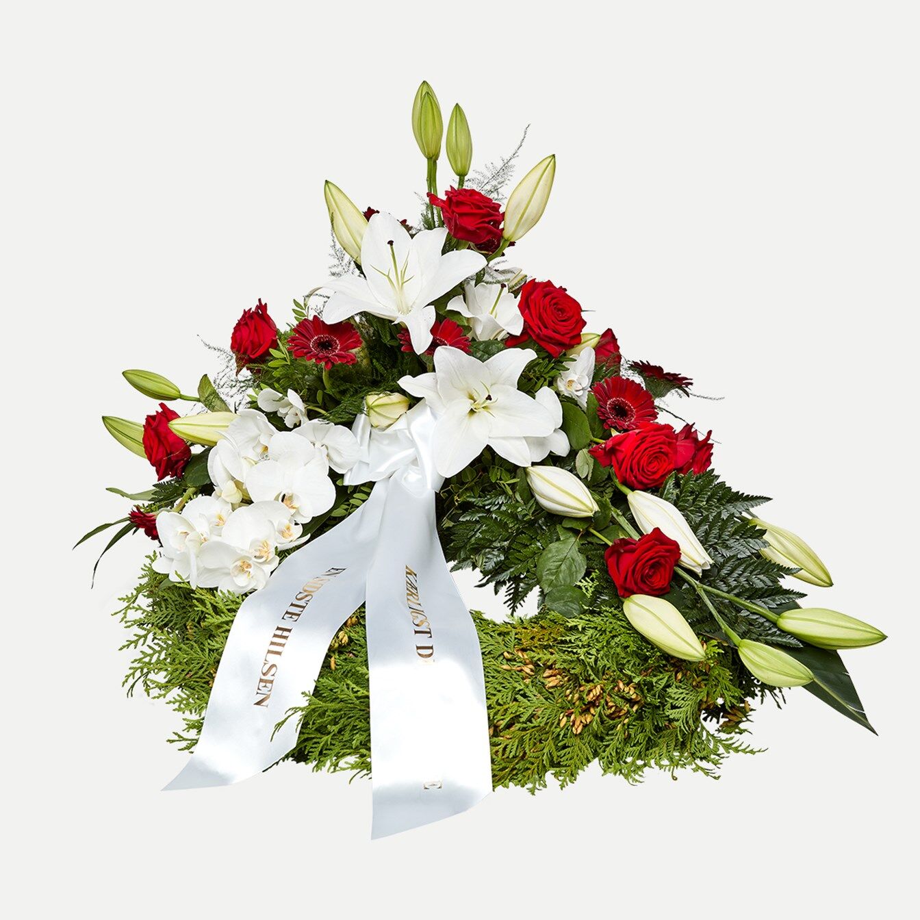 Classic wreath with decoration - white and red