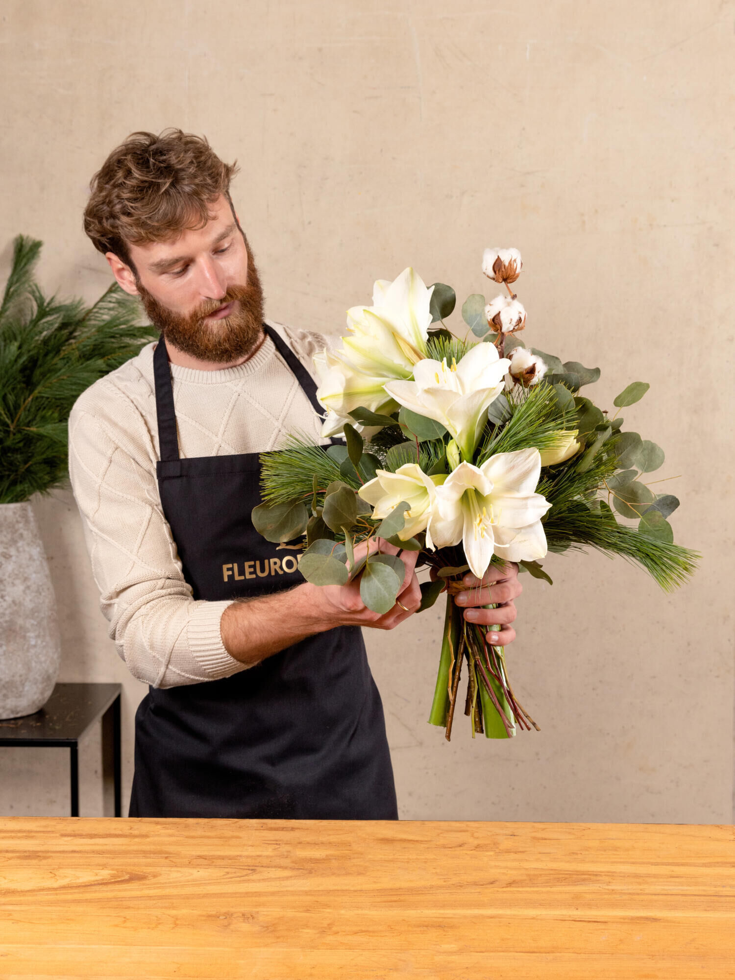 Magic White - Main Colors: WHITE - Main Flowers: AMARYLLIS