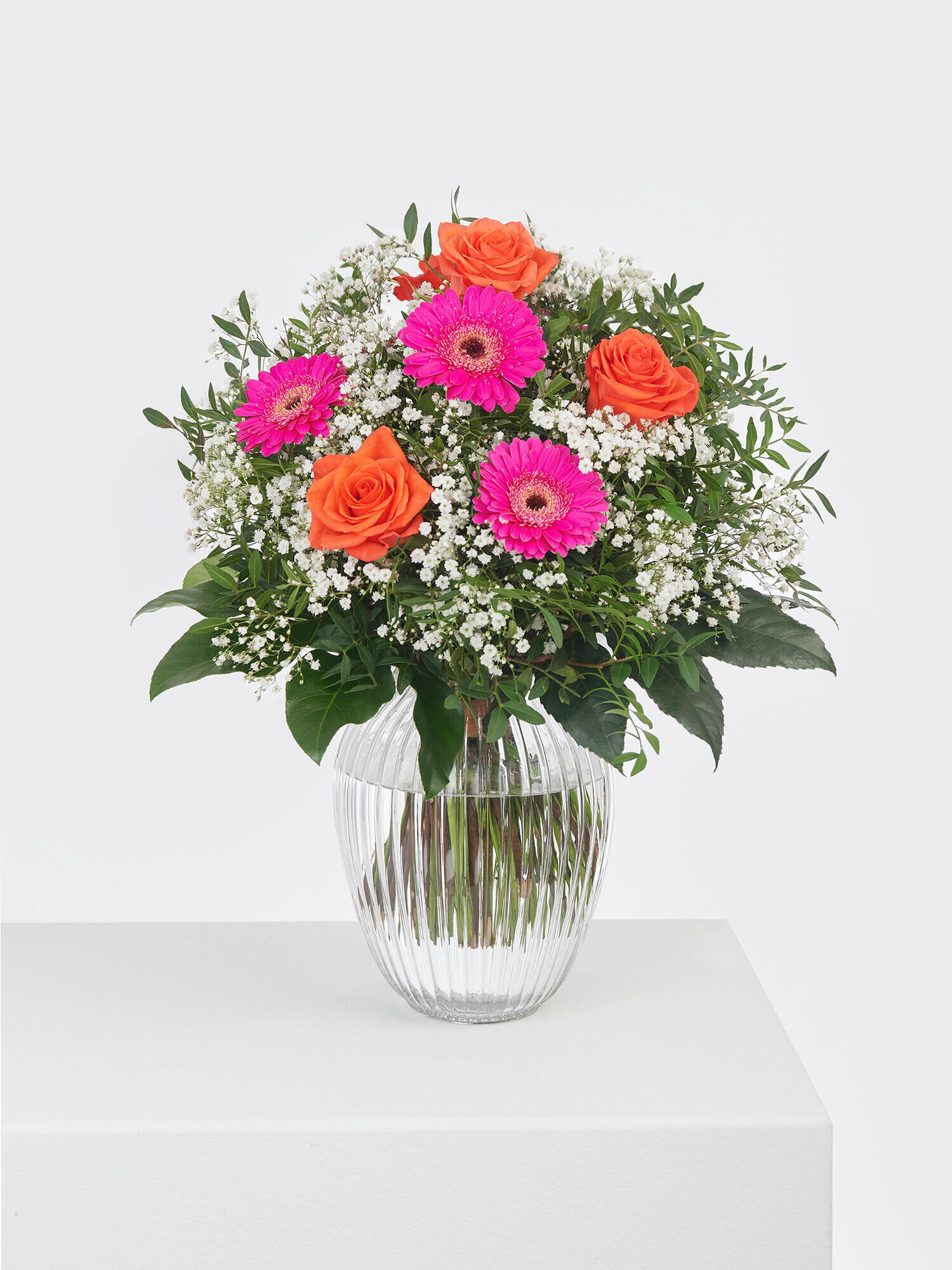 Strauß der Woche - Hauptblüte: Germini, Rosen - Hauptfarbe: Orange, Rosa