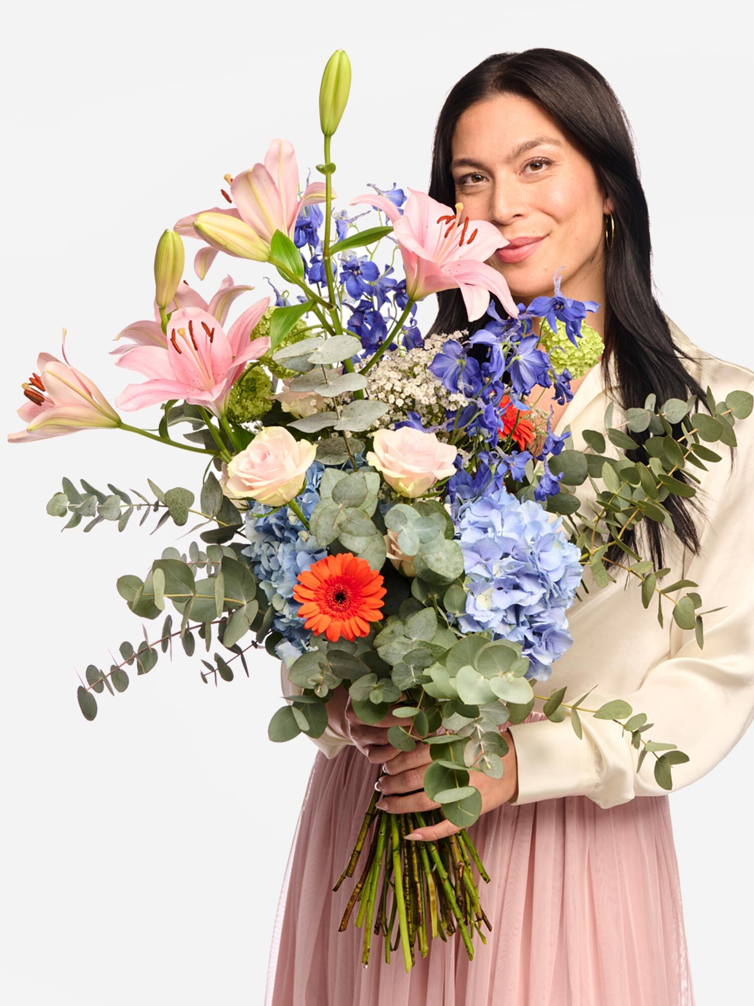 Für meine Alltagsheldin - Hauptblüte: Germini, Hortensien, Lilien, Rosen - Hauptfarbe: Blau, Orange, Rosa