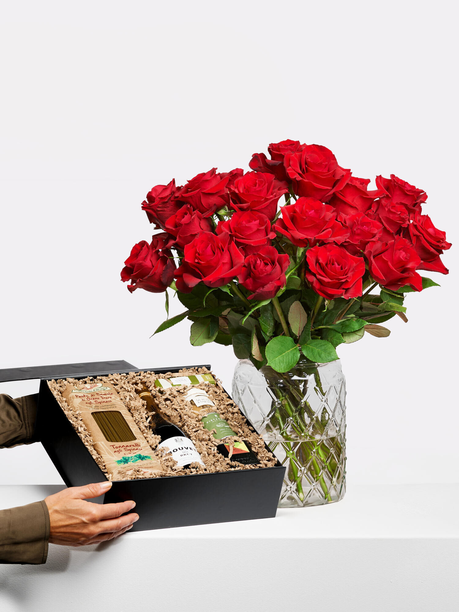 Taste the Moment - Hauptblüte: Rosen - Hauptfarbe: Rot