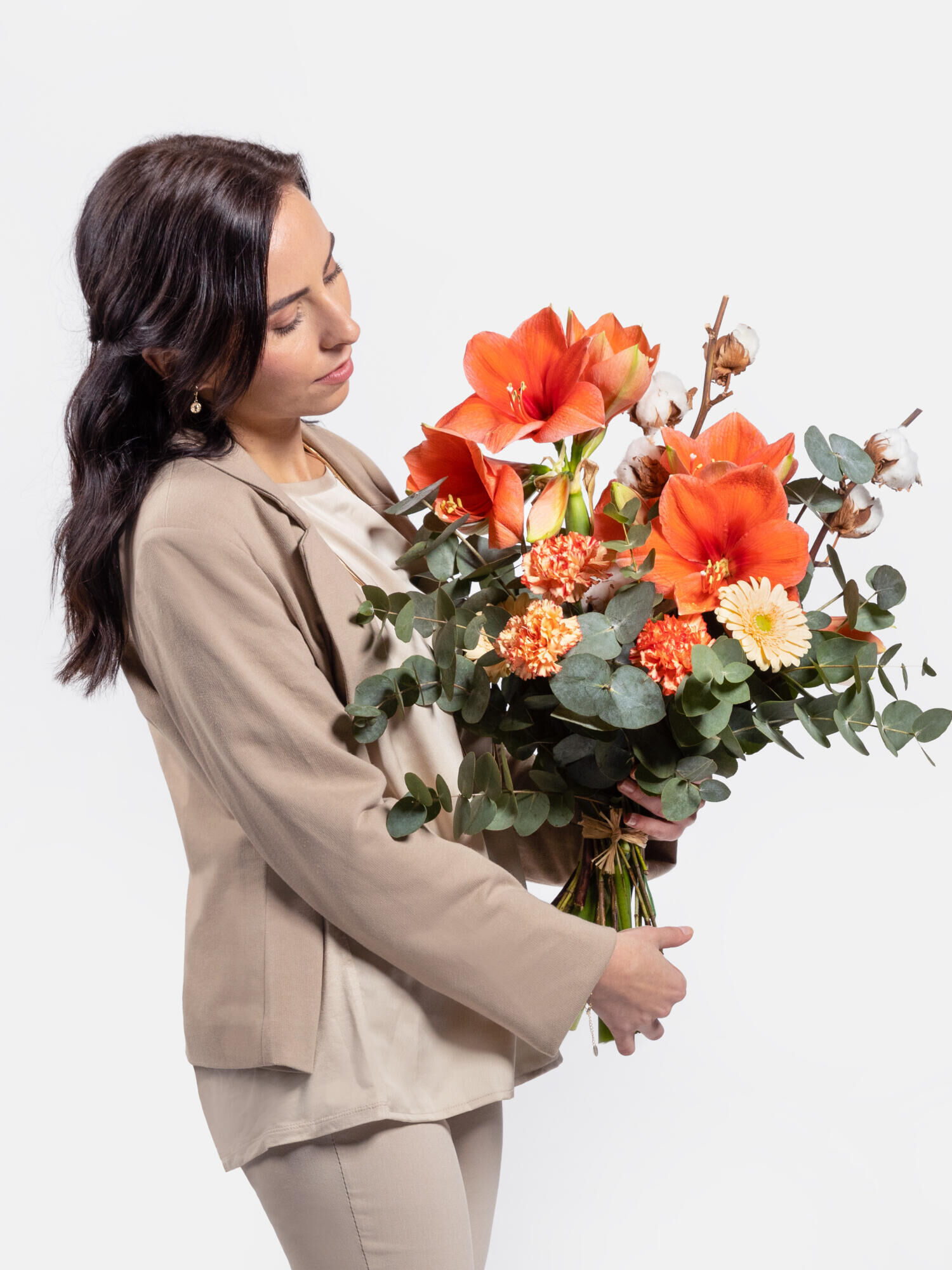Zimt und Zauber Zimt und Zauber - Hauptblüte: Amaryllis, Germini, Nelken - Hauptfarbe: Apricot