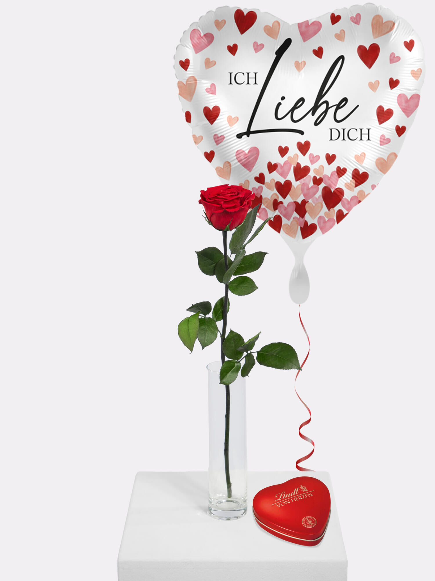 Love Note - Hauptblüte: Rosen - Hauptfarbe: Rot