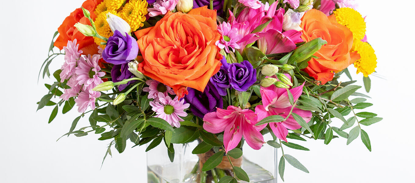 Bunter Blumenstrauß mit Rosen, Lilien und Chrysanthemen als Geschenk zum 60. Geburtstag