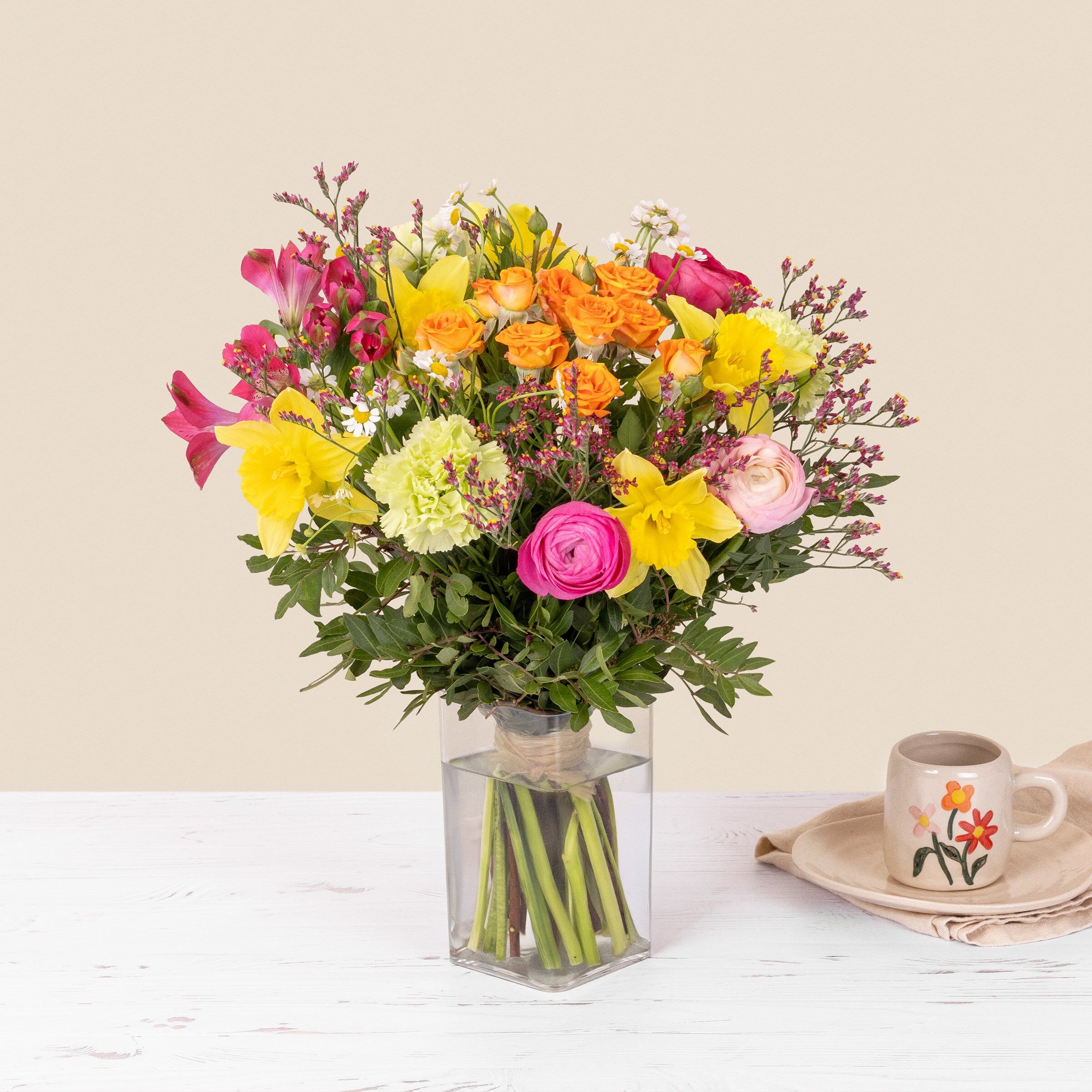 Caline and free vase