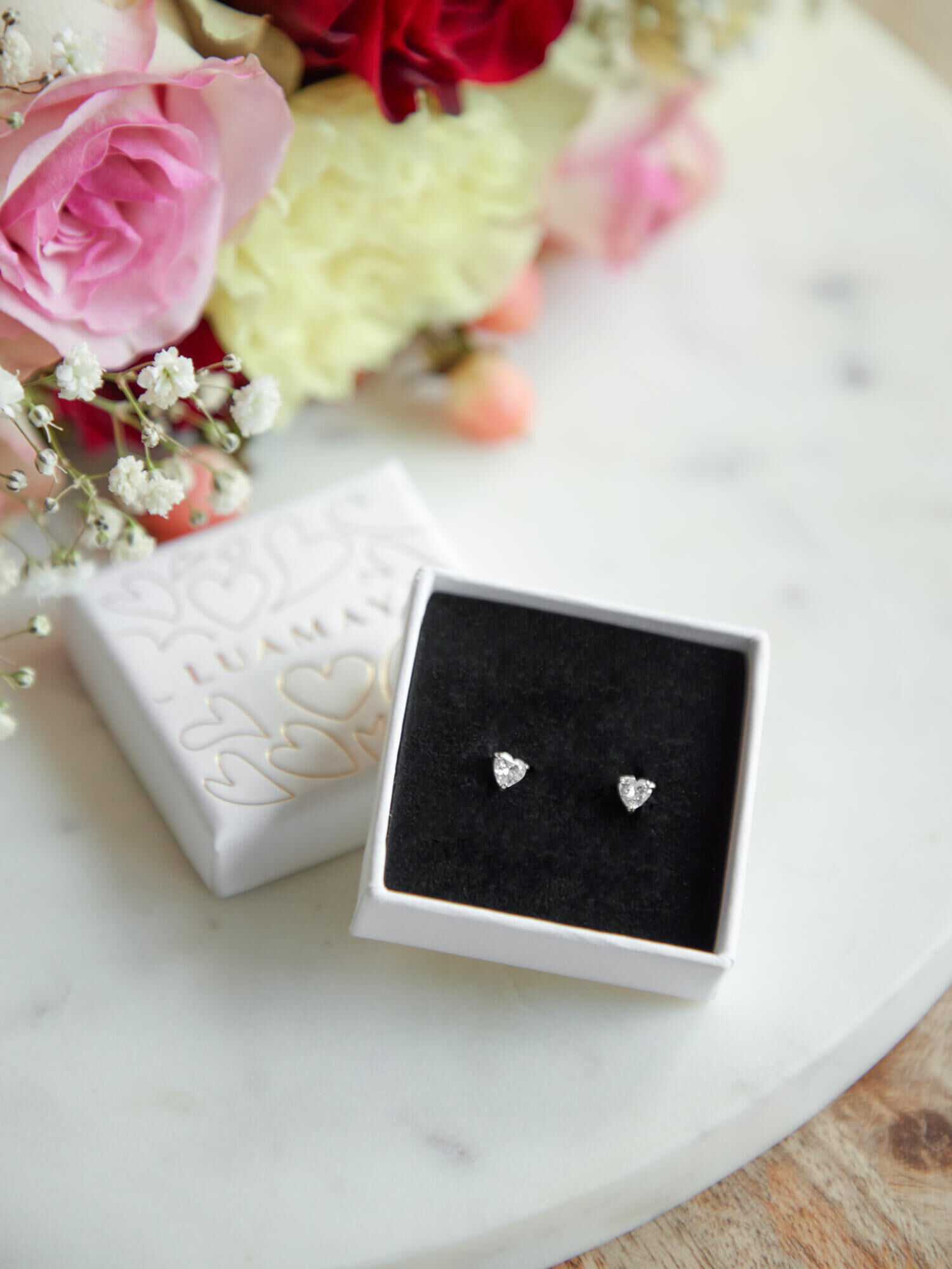 Pure Love - Hauptblüte: Rosen - Hauptfarbe: Bunt