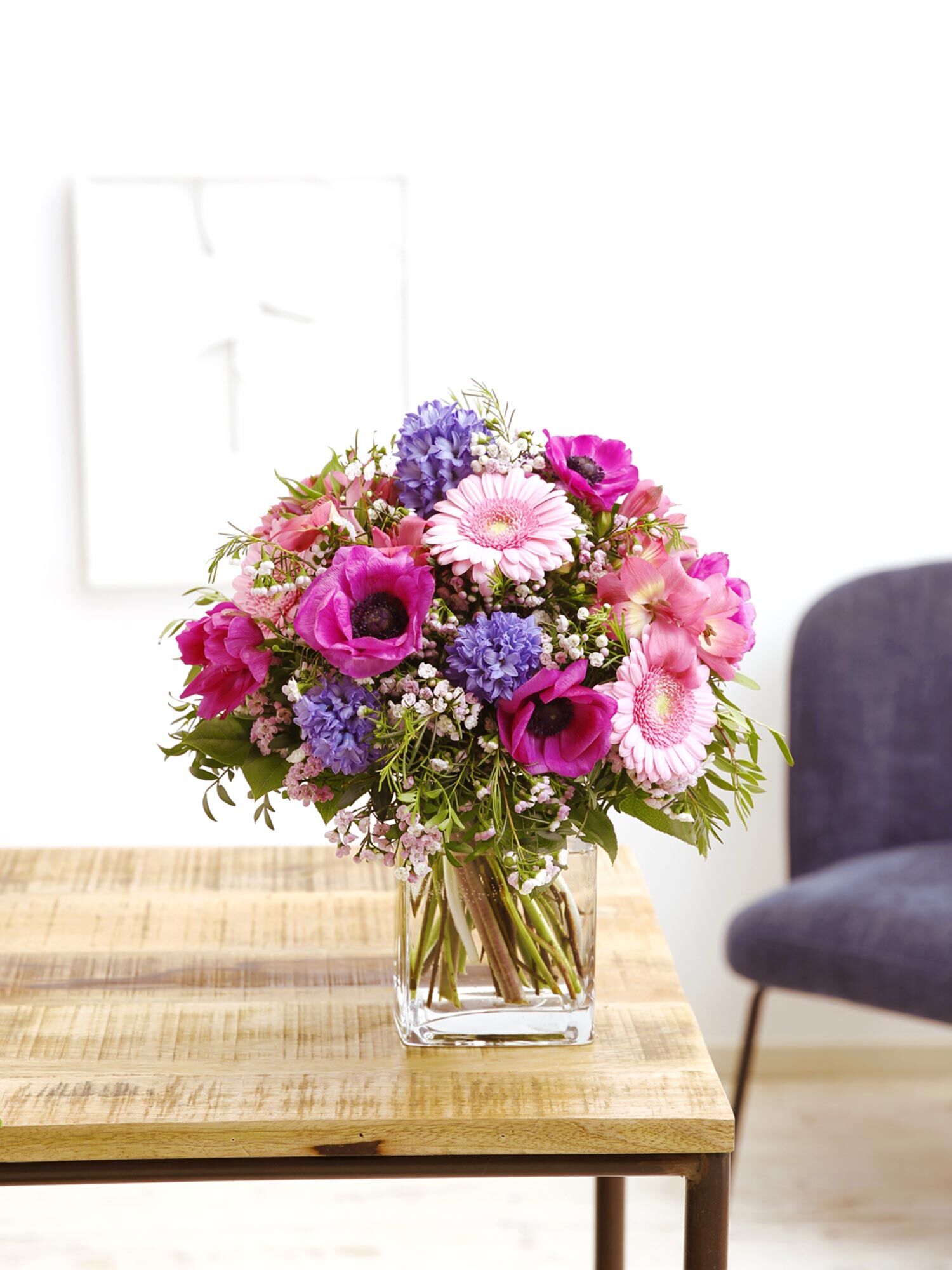 Frühlingszauber - Hauptblüte: Alstromerien, Germini, Hyazinthen - Hauptfarbe: Blau, Pink, Rosa