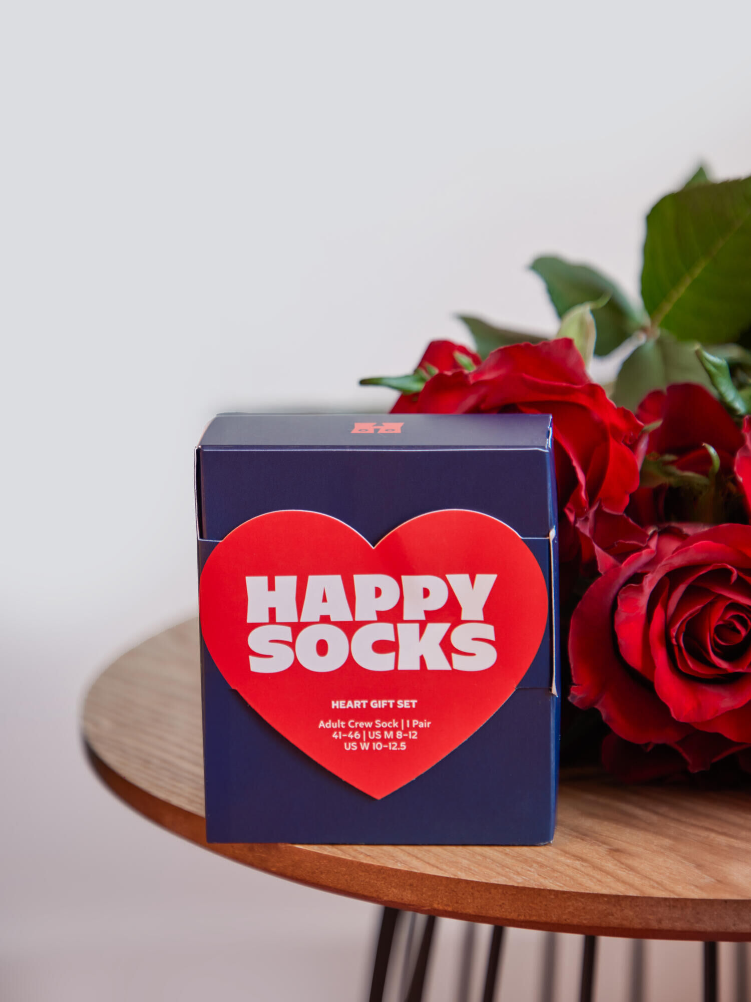 Happy Valentine (Größe L) - Hauptblüte: Rosen - Hauptfarbe: Rot