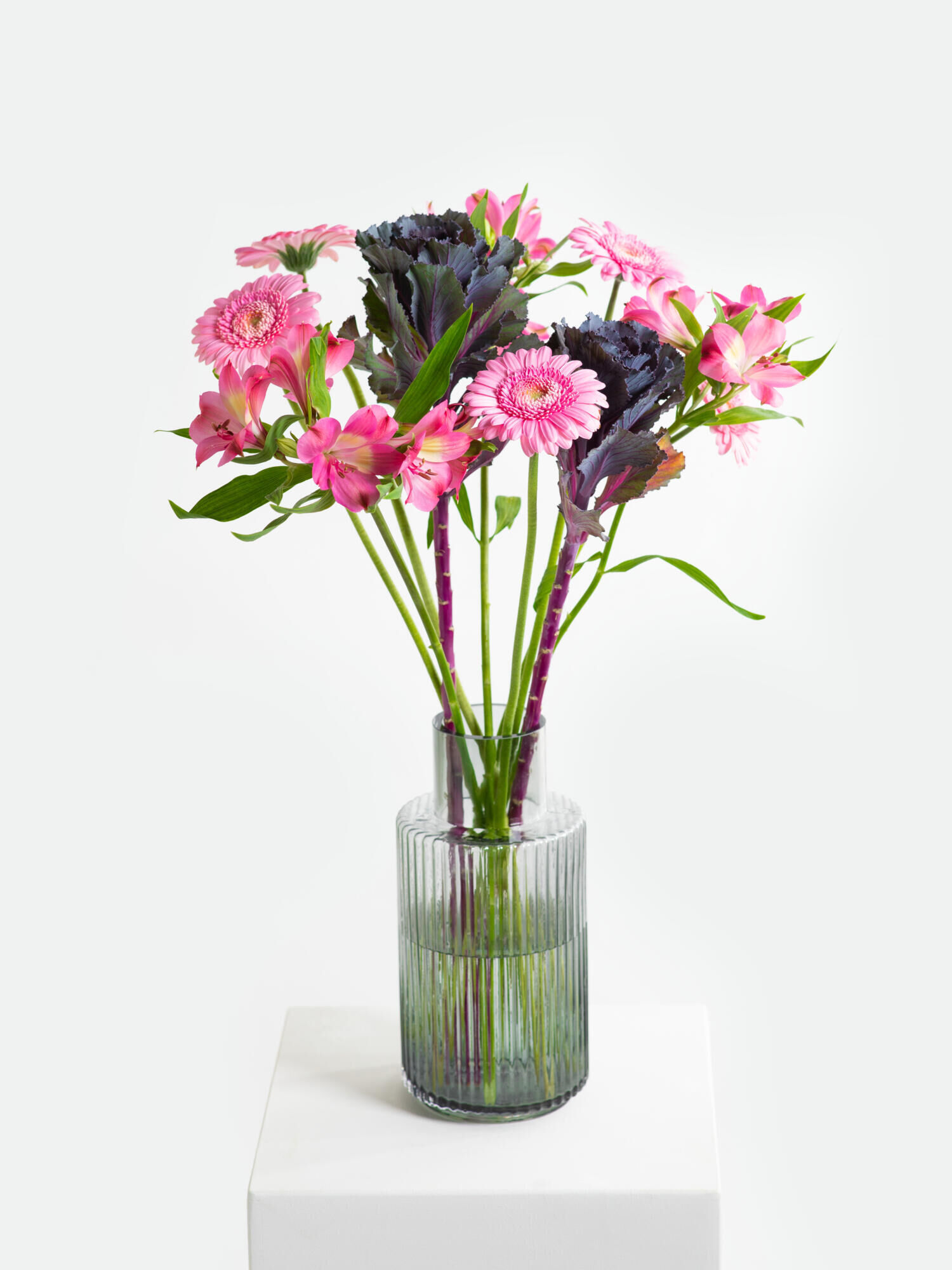 Wild Romance Wild Romance - Main Colors: GREEN, PINK, ROSE - Main Flowers: ALSTROEMERIA, GERBERA