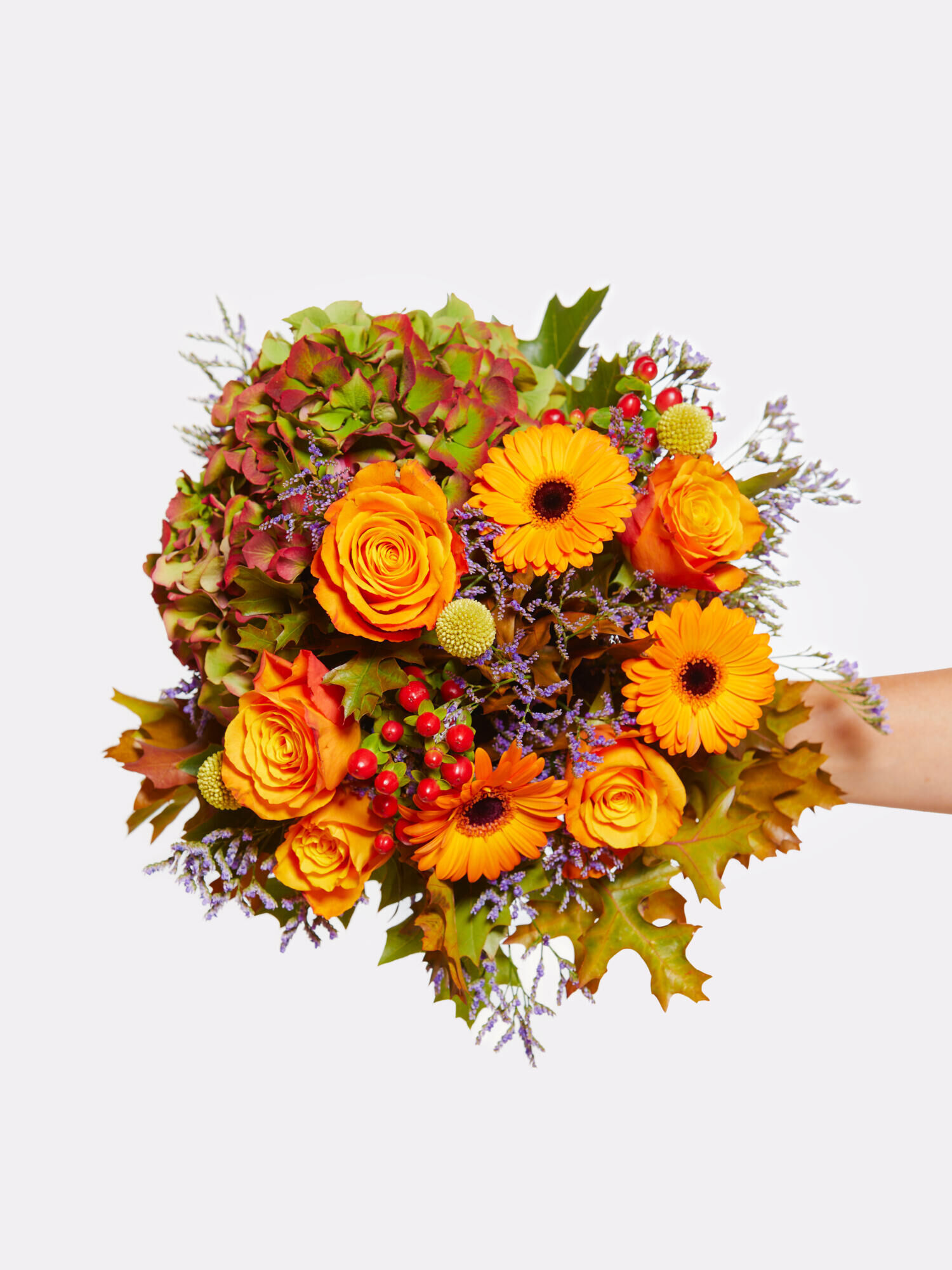 Indian Summer Vibes - Main Colors: ORANGE, RED, YELLOW - Main Flowers: GERBERA, HYDRANGEA, ROSES