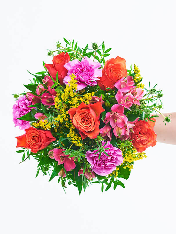 Bunter Blumenstrauß mit Rosen und Nelken als Geschenk zum 40. Geburtstag