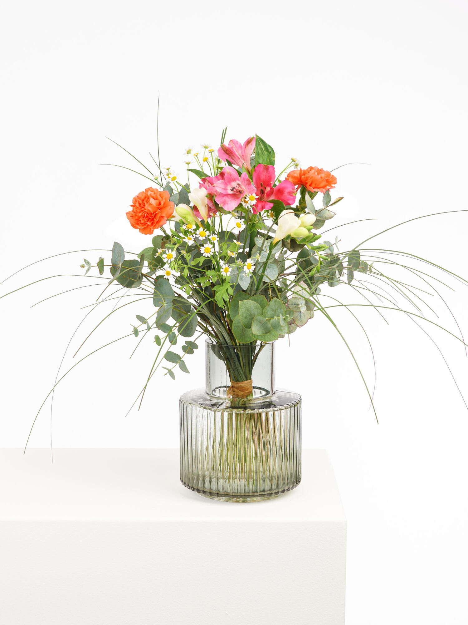 Dream of Spring - Main Colors: APRICOT, PINK, WHITE - Main Flowers: ALSTROEMERIA, CARNATIONS, FREESIA