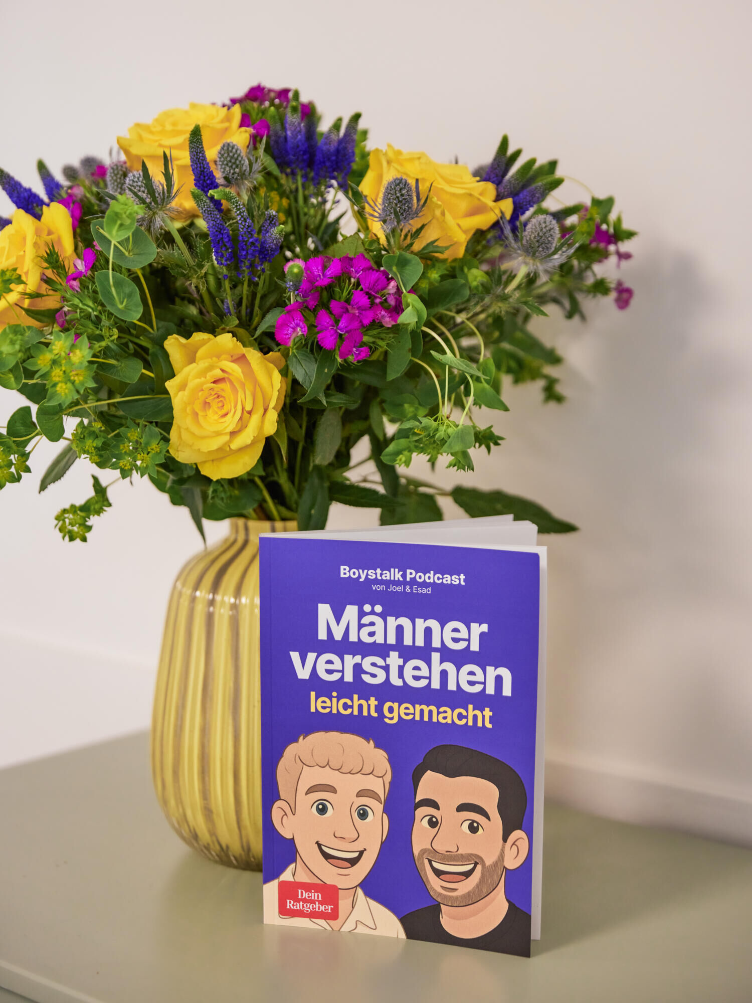 Best Advice by Esad & Joel - Main Colors: VARICOLORED - Main Flowers: CARNATIONS, ROSES, STOCKS