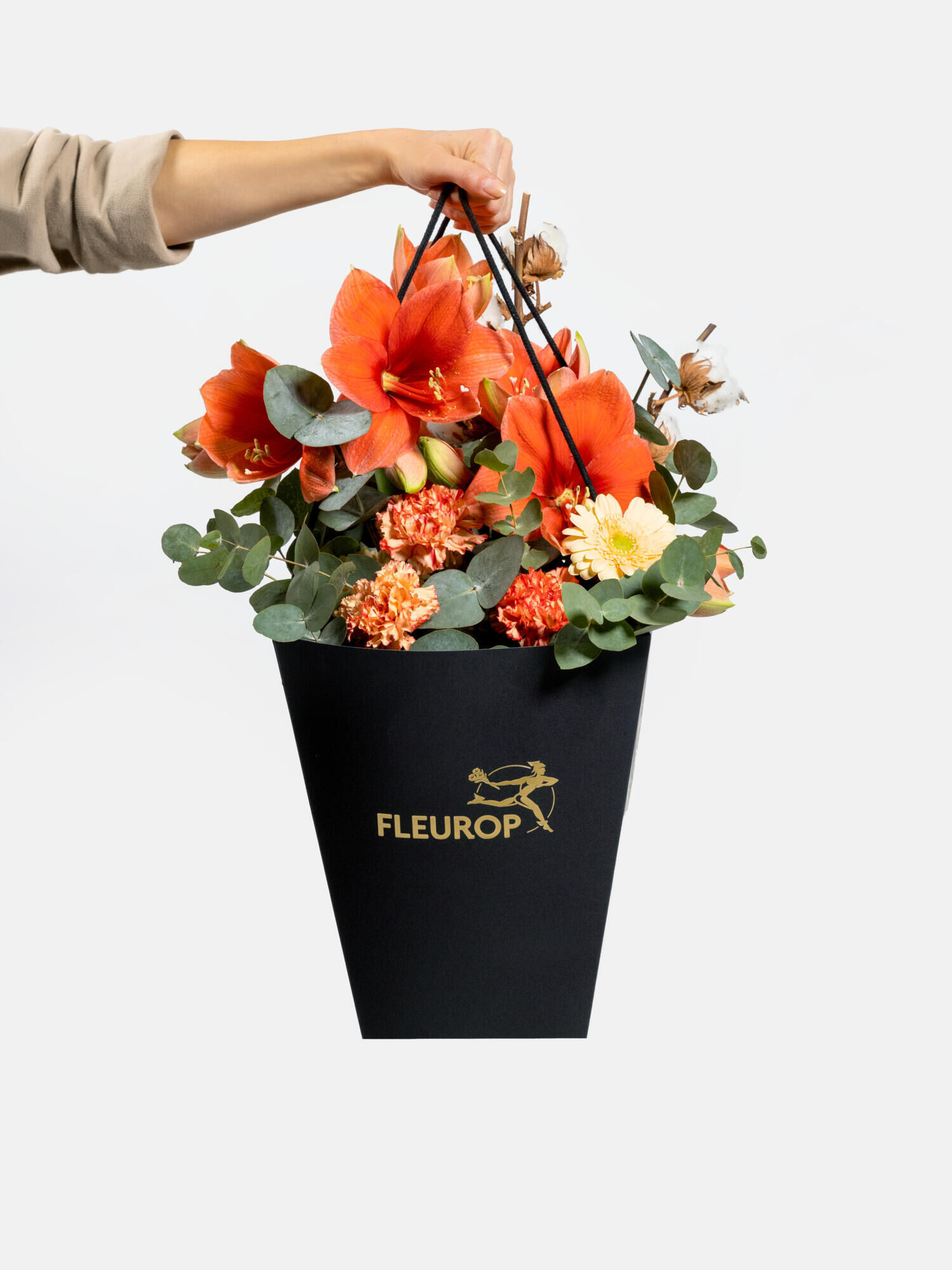 Zimt und Zauber Zimt und Zauber - Hauptblüte: Amaryllis, Germini, Nelken - Hauptfarbe: Apricot