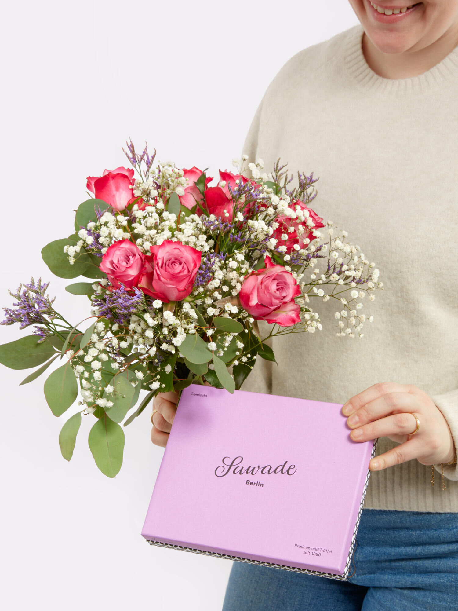 Sweet Memories - Main Colors: GREEN, PURPLE, ROSE - Main Flowers: ROSES