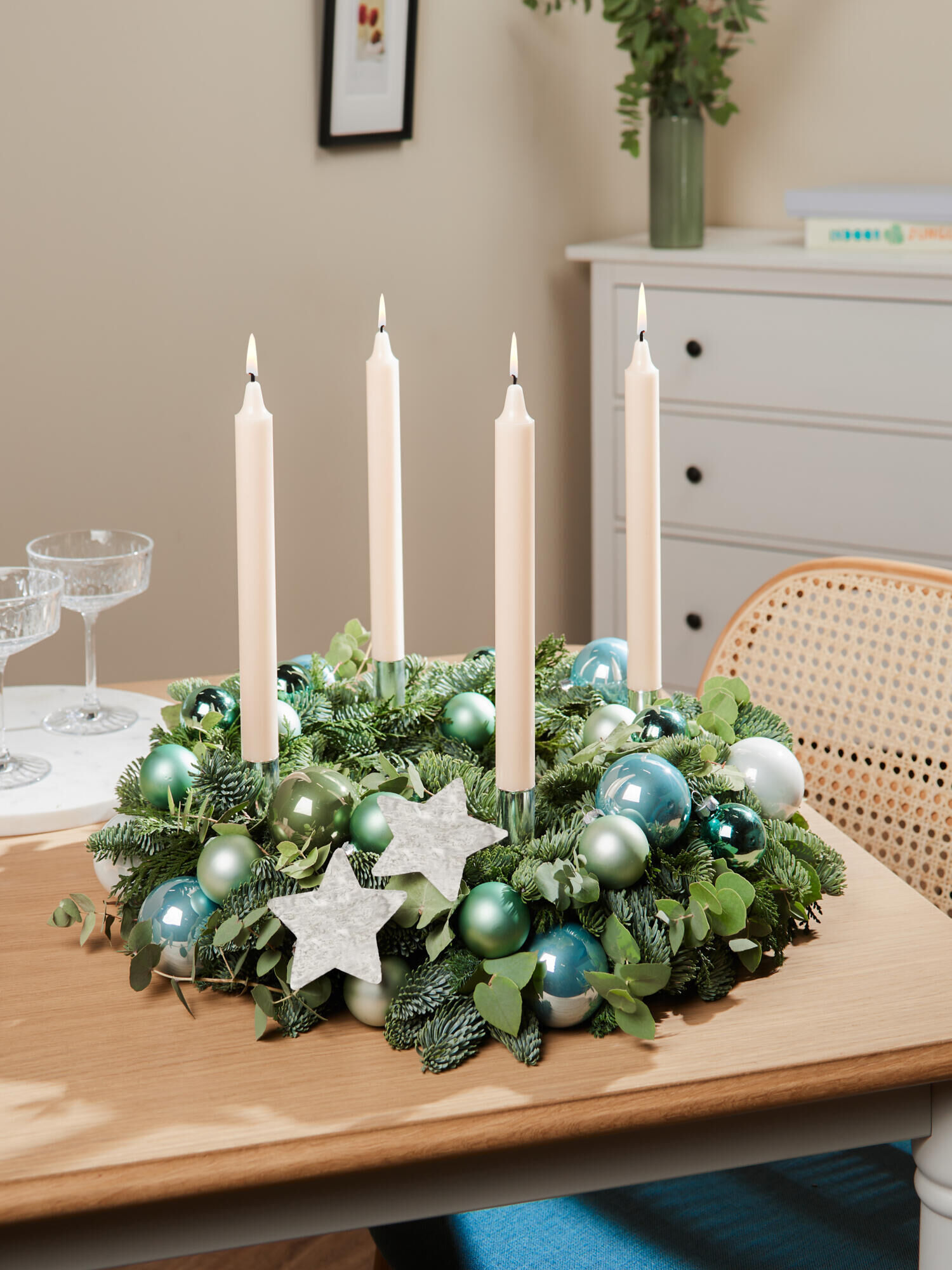 Wintertannenwald Wintertannenwald - Hauptfarbe: Weiß