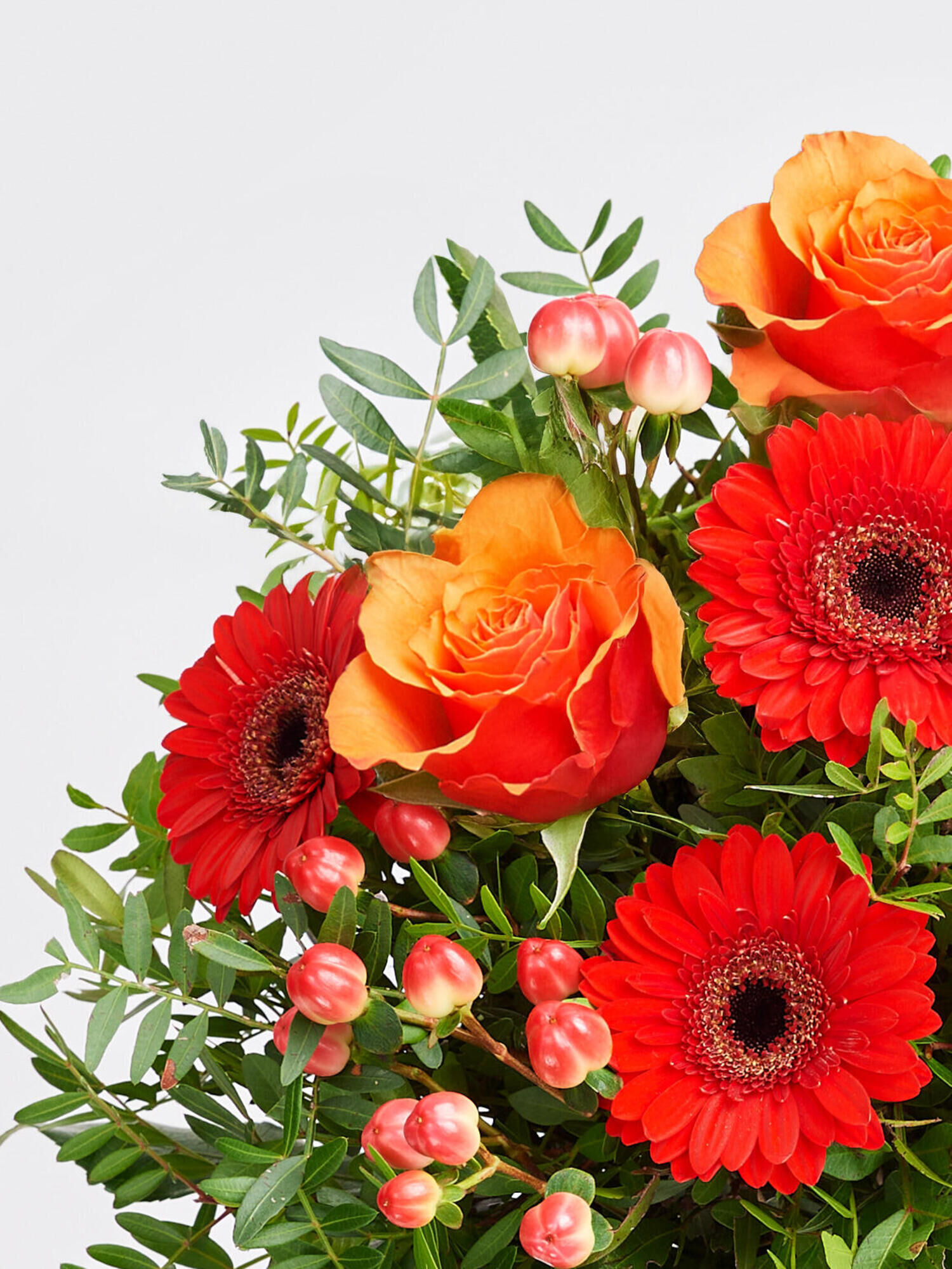 Strauß der Woche - Hauptblüte: Germini, Rosen - Hauptfarbe: Orange, Rot