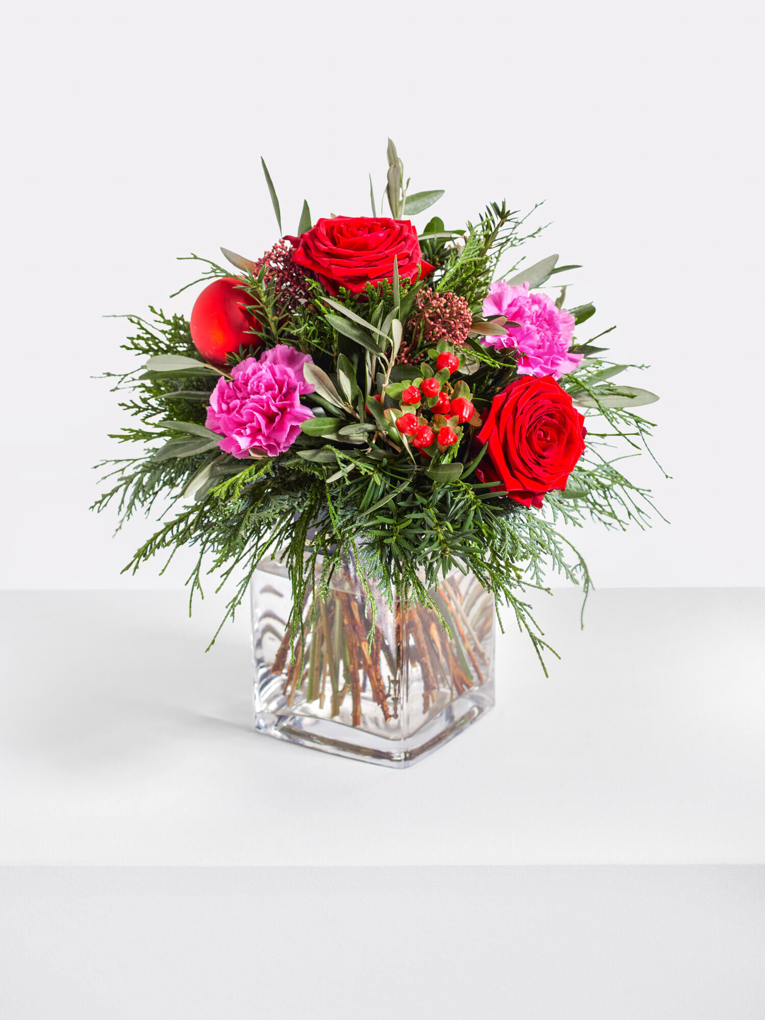 Süße Träume - Hauptblüte: Nelken, Rosen - Hauptfarbe: Pink, Rot