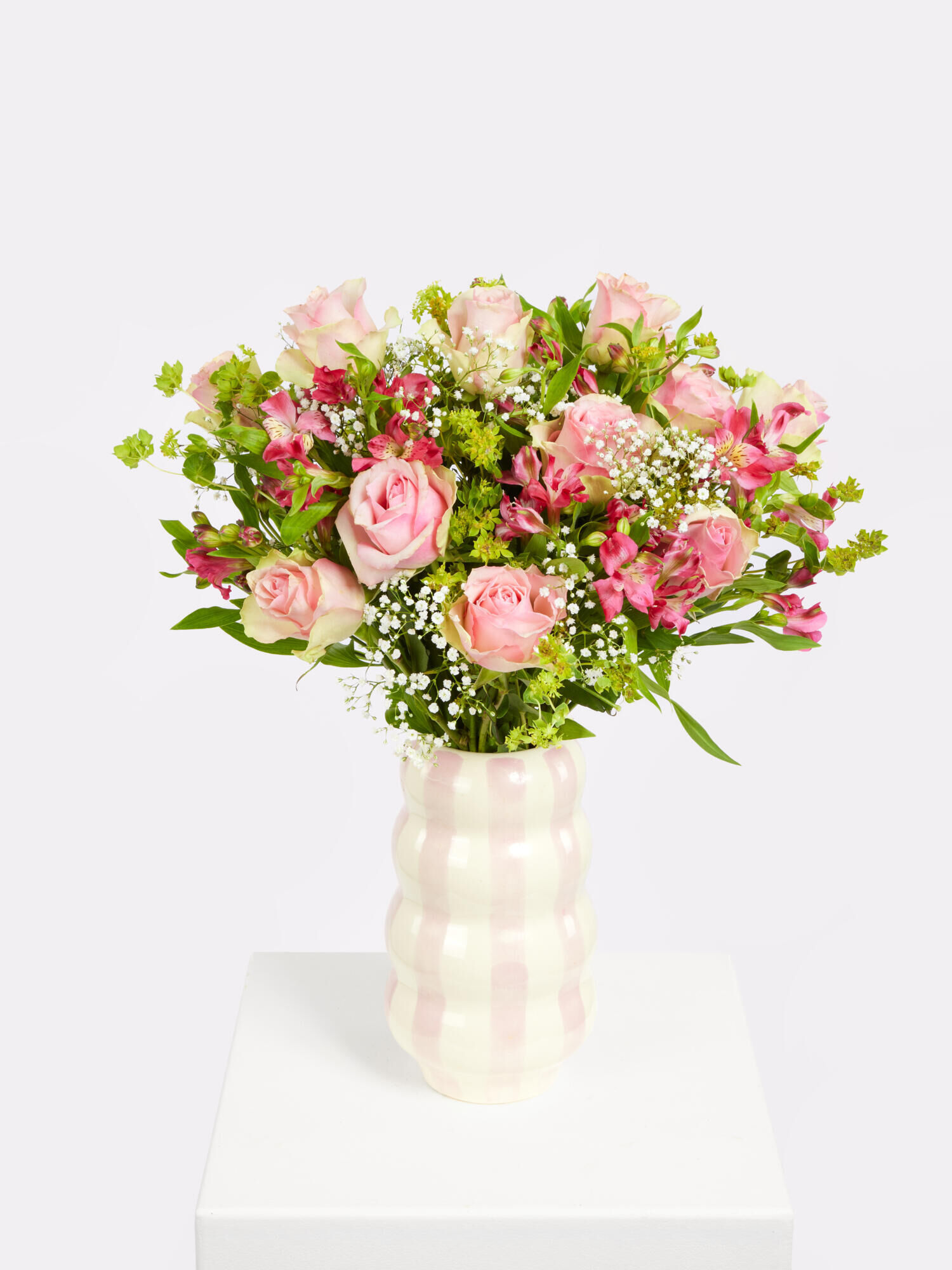 Rose Blush - Hauptblüte: Alstromerien, Rosen - Hauptfarbe: Pink, Rosa