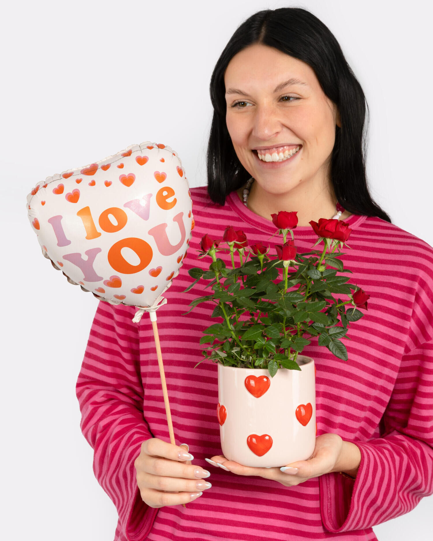 Pot Rose 'Love' mit Herzballon - Hauptblüte: Rosen