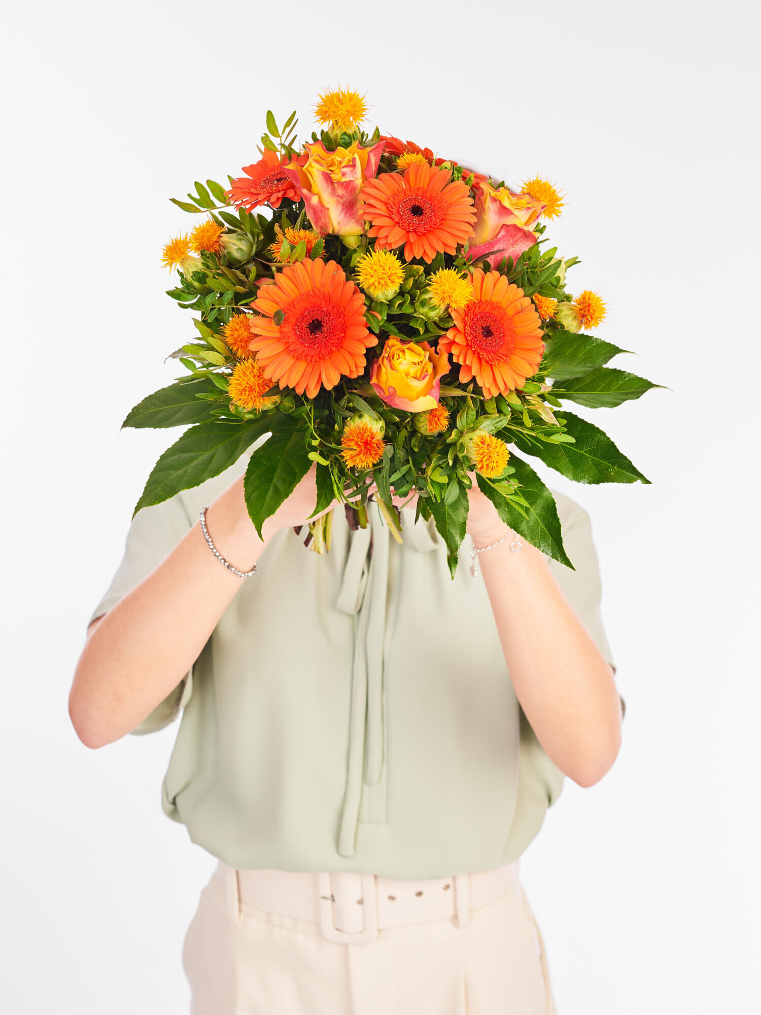 Strauß der Woche - Hauptblüte: Germini, Rosen - Hauptfarbe: Orange