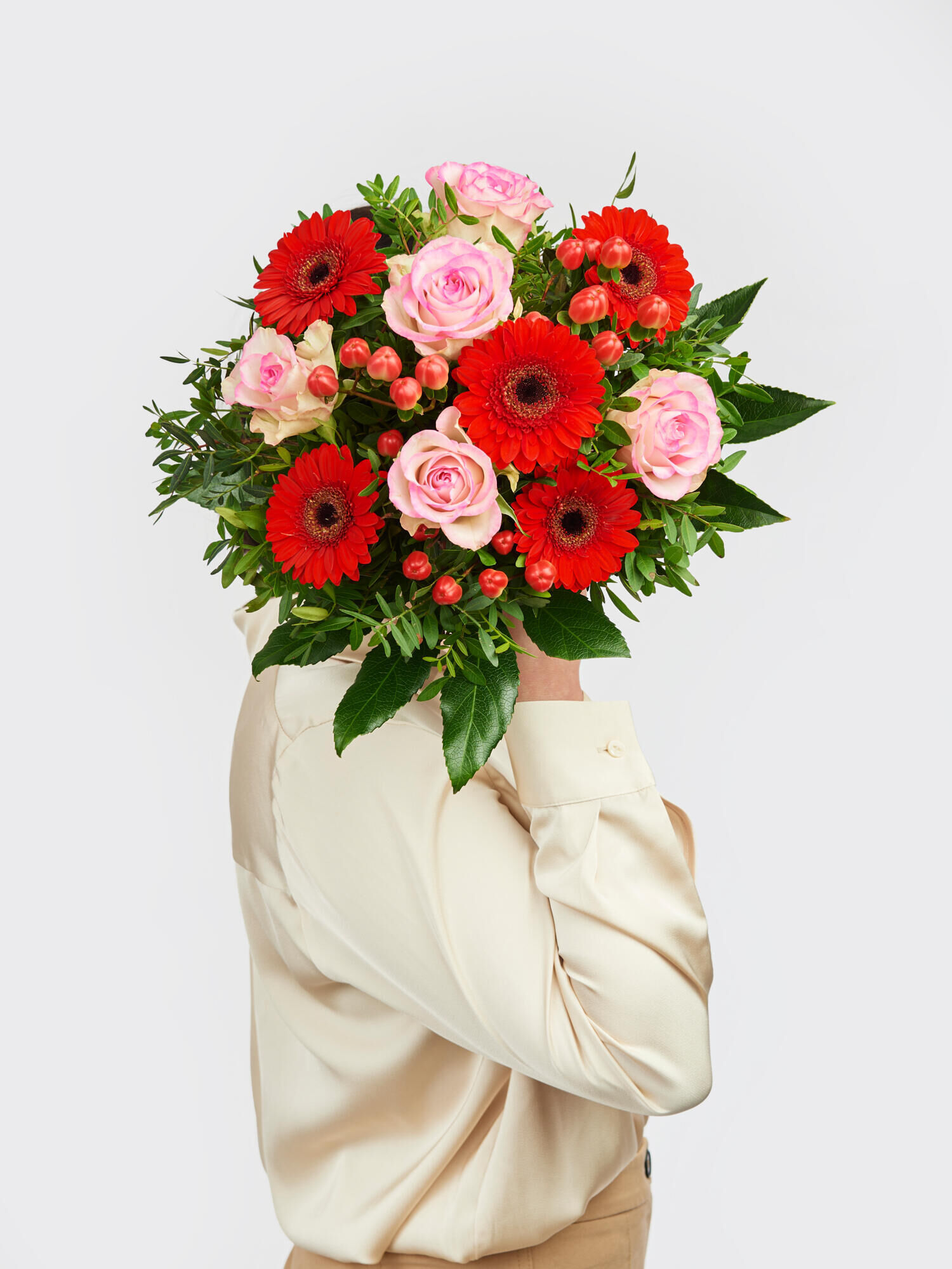 Strauß der Woche - Hauptblüte: Germini, Rosen - Hauptfarbe: Rosa, Rot