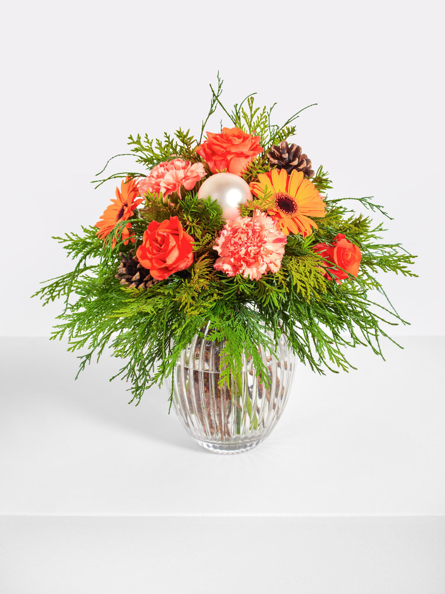 Hüttenzauber - Hauptblüte: Germini, Nelken, Rosen - Hauptfarbe: Apricot, Orange