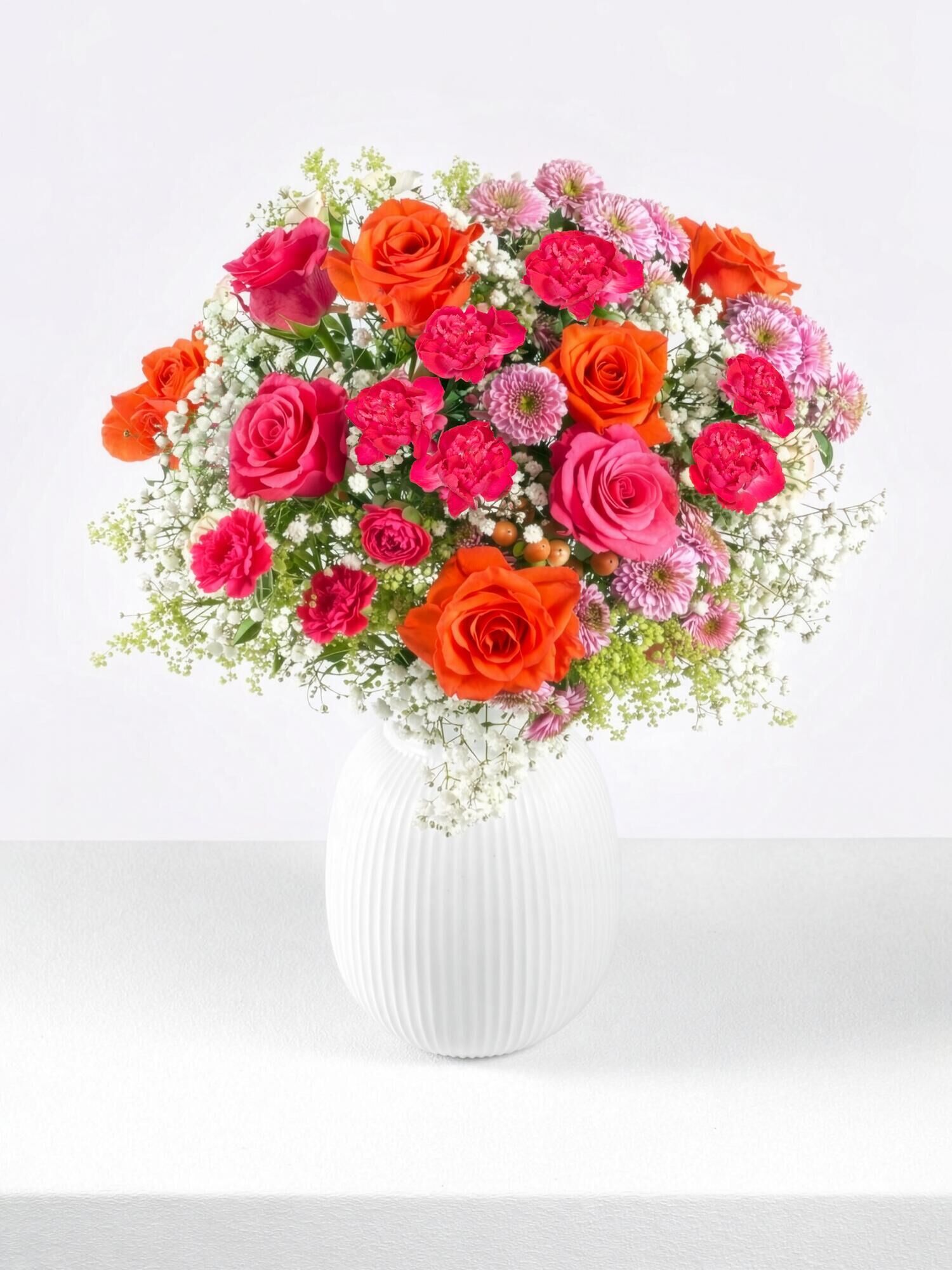 Für meine Heldin - Hauptblüte: Chrysanthemen, Rosen - Hauptfarbe: Gelb, Orange, Rosa