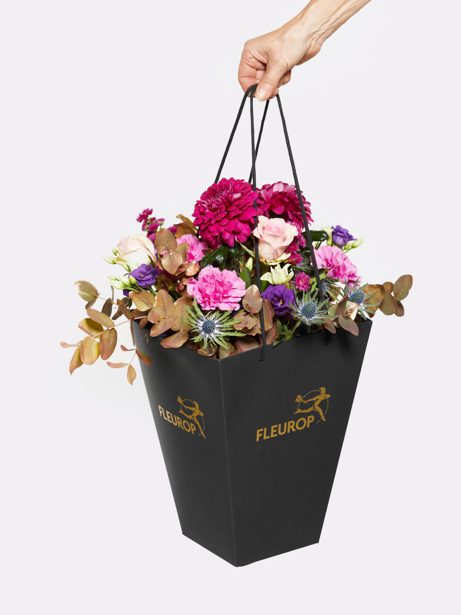 Vivid Violet - Main Colors: BLUE, PINK, PURPLE - Main Flowers: CARNATIONS, CHRYSANTHEMA, EUSTOMA, ROSES